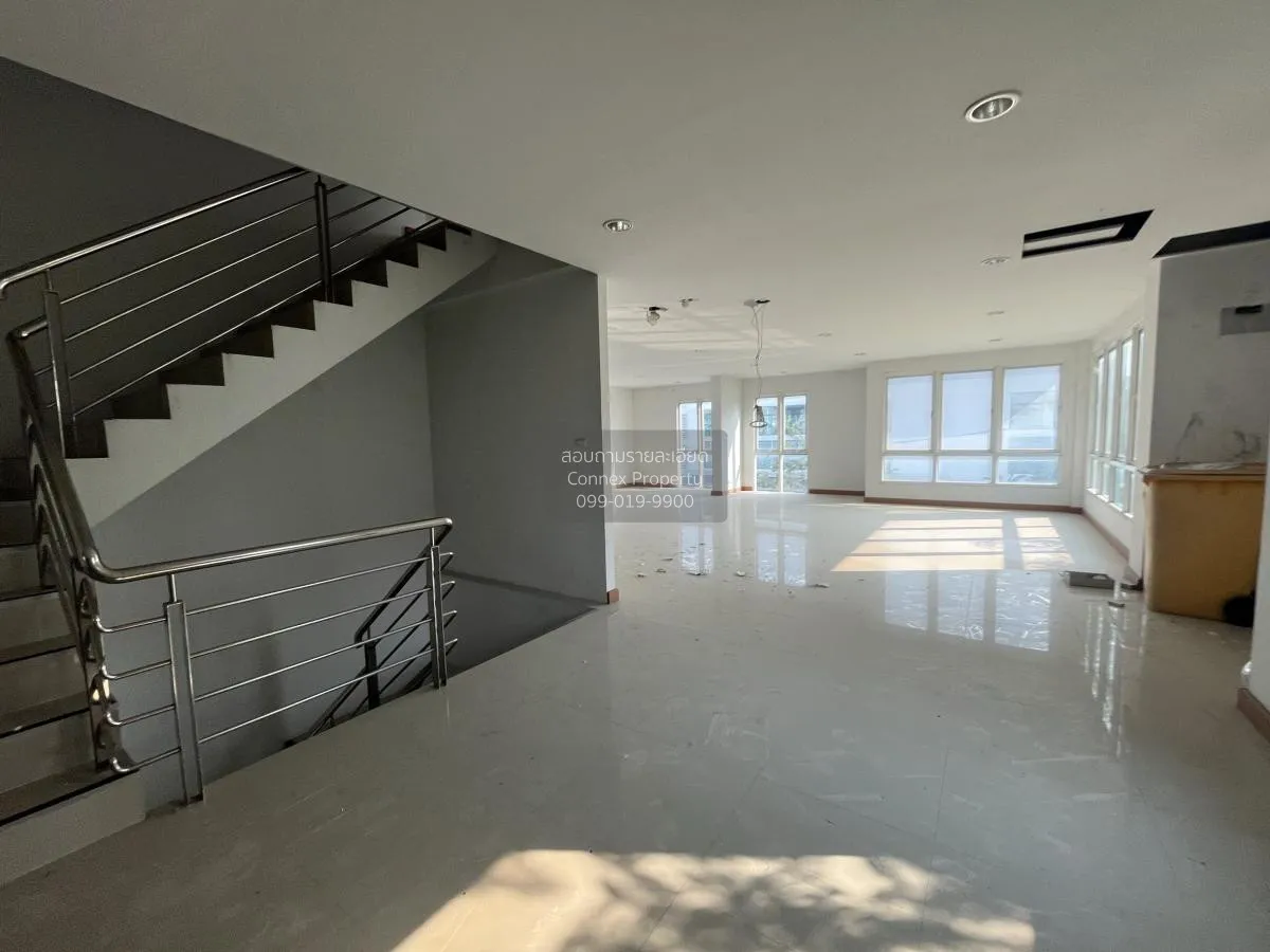 ขายโฮมออฟฟิศ  อาเคเดีย ออฟฟิศ แอท โฮม 2 คูหาติด หลังมุม ARL-ลาดกร