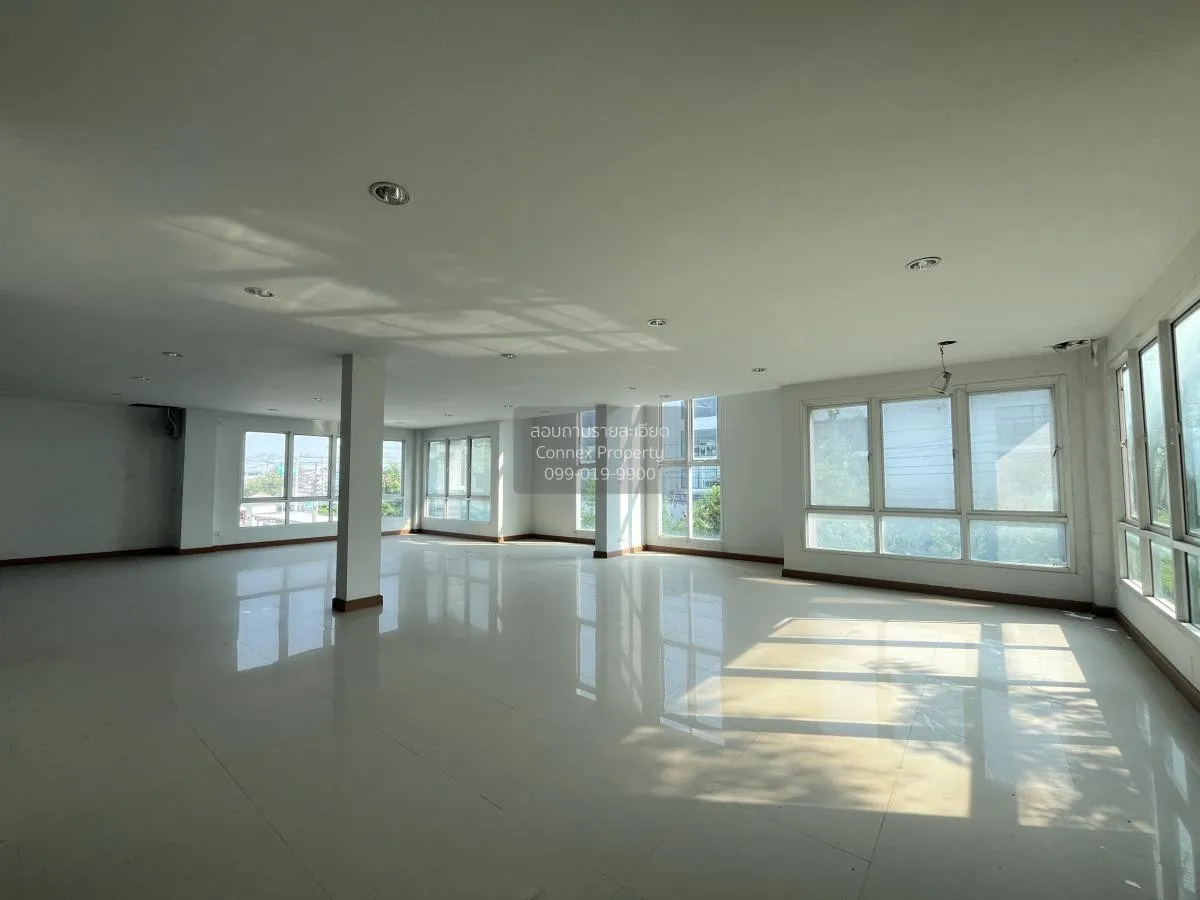 ขายโฮมออฟฟิศ  อาเคเดีย ออฟฟิศ แอท โฮม 2 คูหาติด หลังมุม ARL-ลาดกร