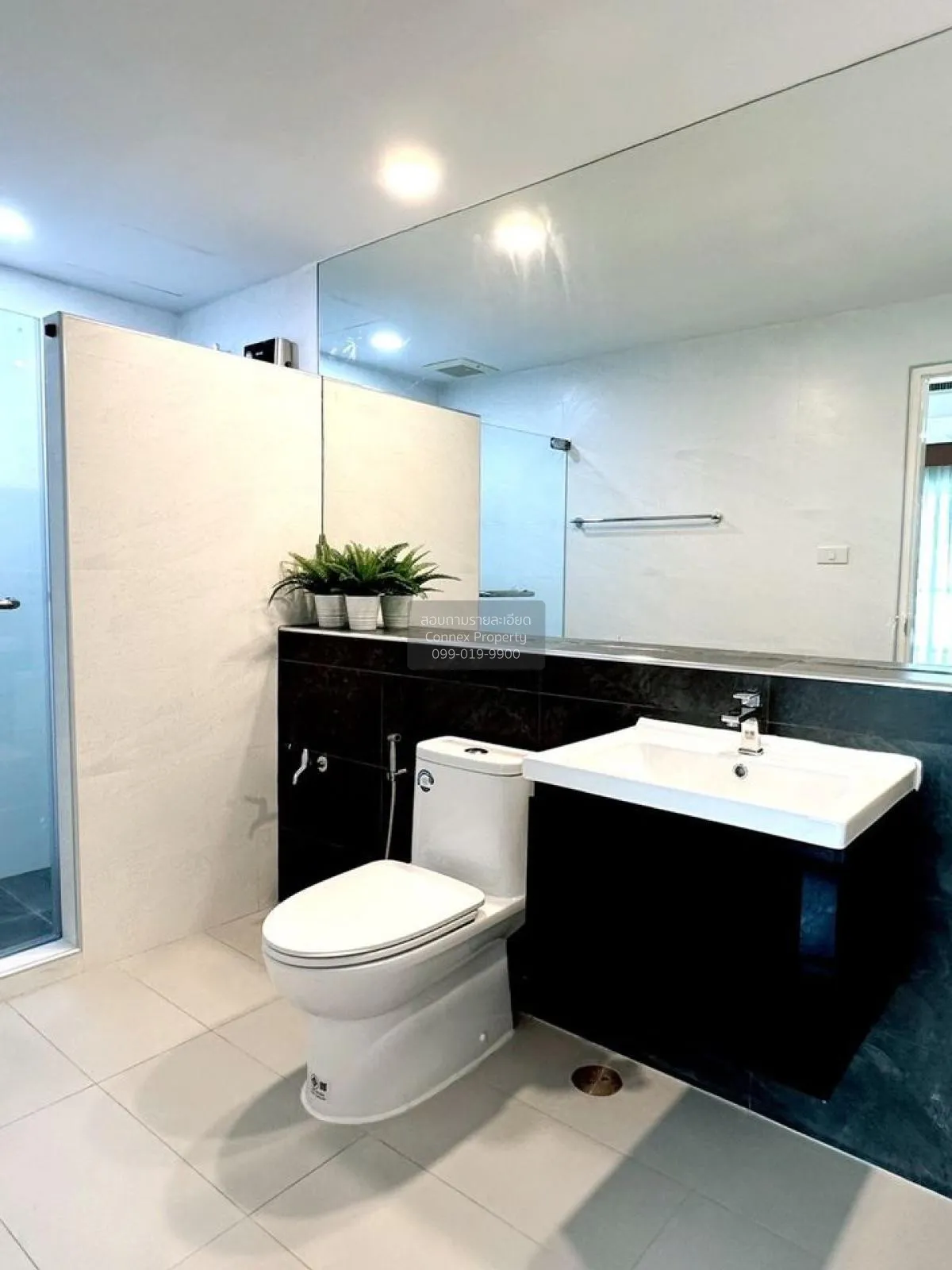 เช่าคอนโด  บ้าน นนทรี ช่องนนทรี เขต ยานนาวา กรุงเทพ CX-82877