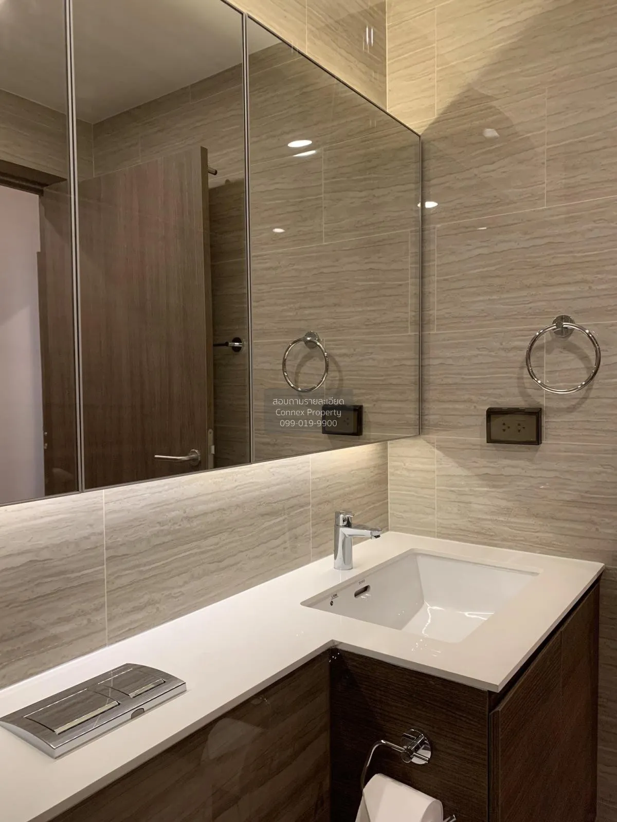 For Sale Condo , Whizdom Essence , BTS-Punnawithi , Phra Khanong 