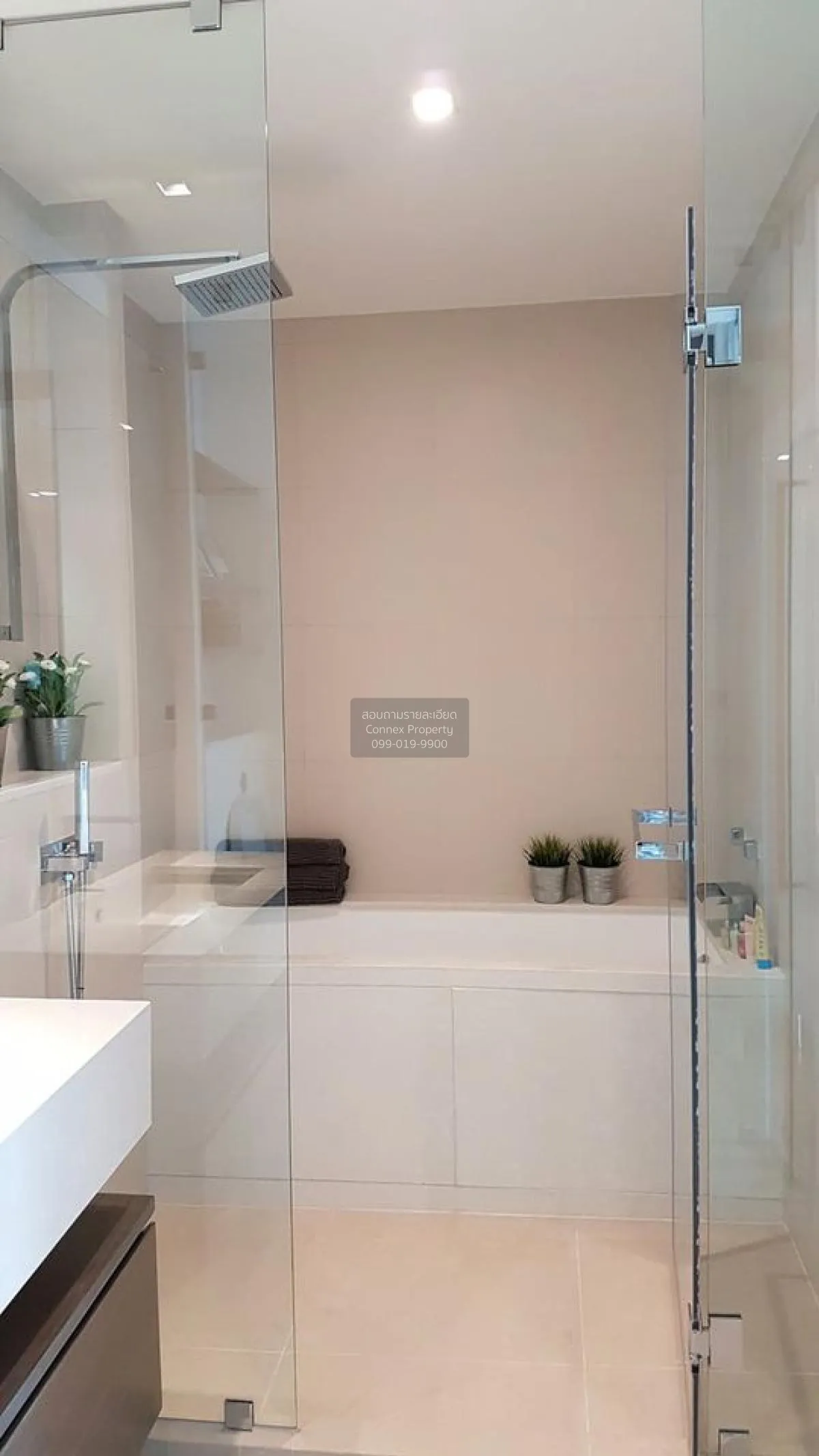 เช่าคอนโด  เดอะ ริเวอร์ ชั้นสูง วิวแม่น้ำ BTS-สะพานตากสิน คลองต้น