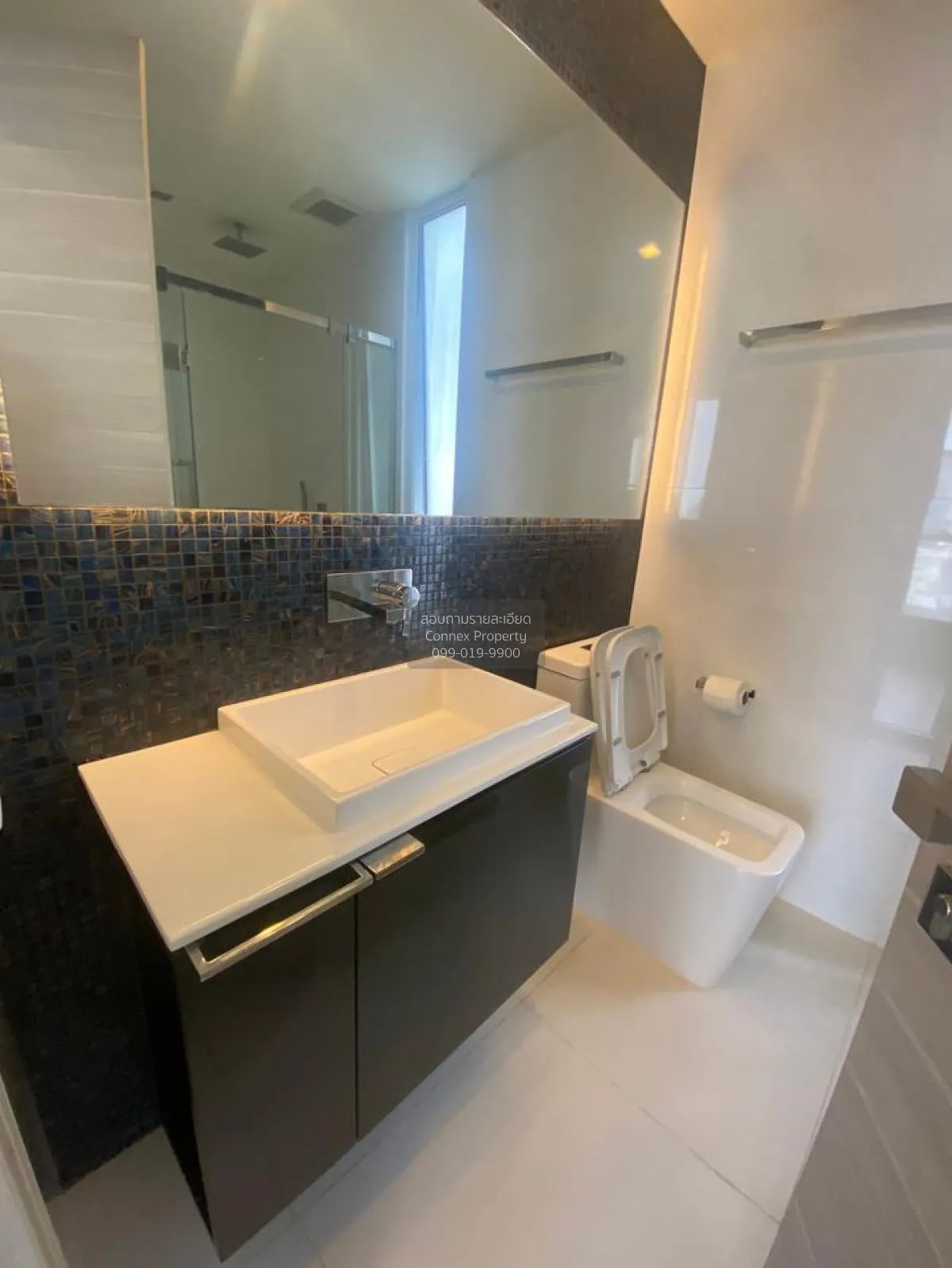 เช่าคอนโด  เดอะ รูม สาทร - ถนนปั้น BTS-สุรศักดิ์ สีลม เขต บางรัก 