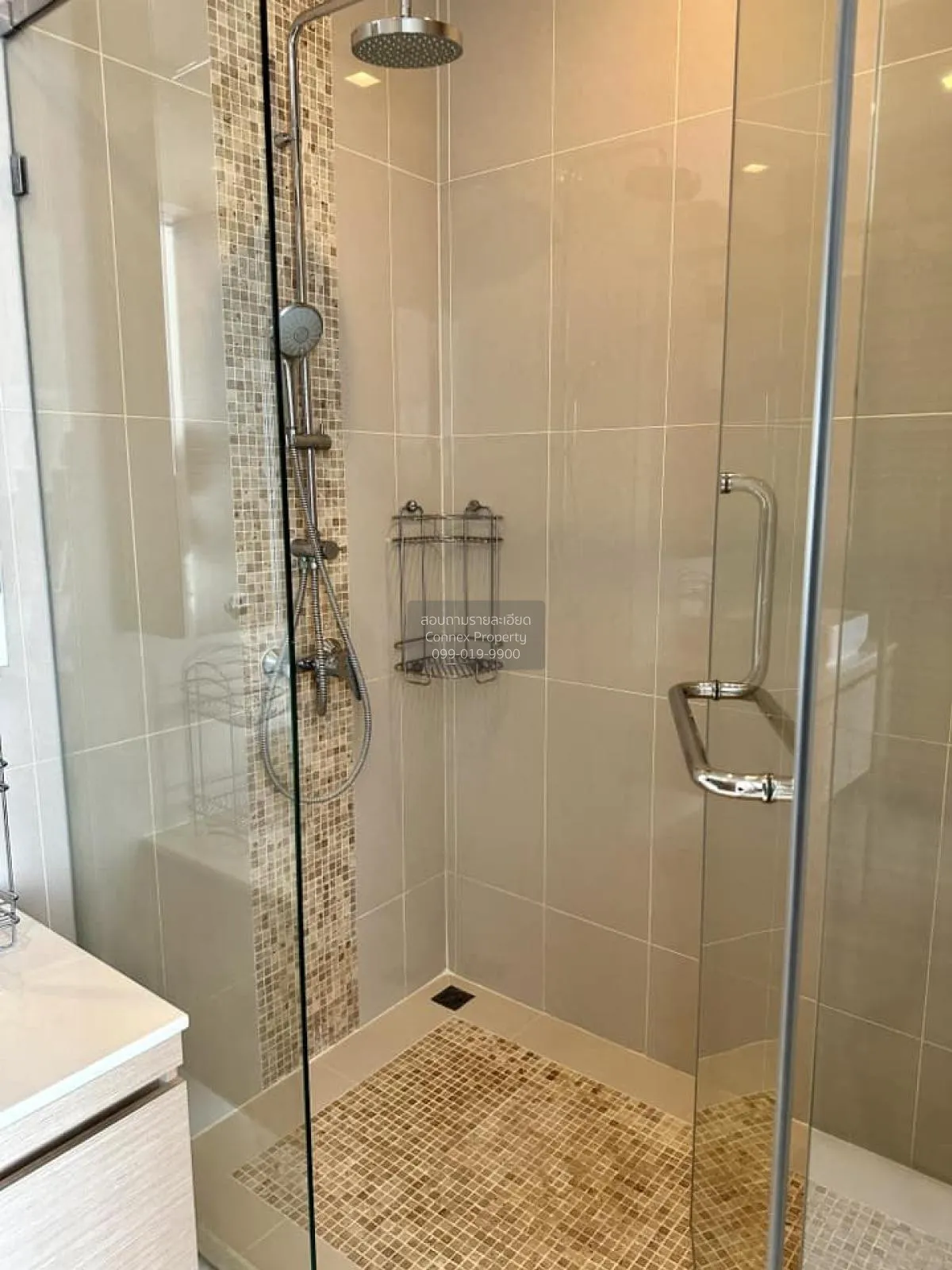 เช่าคอนโด  คิว อโศก MRT-เพชรบุรี มักกะสัน เขต ราชเทวี กรุงเทพ CX-