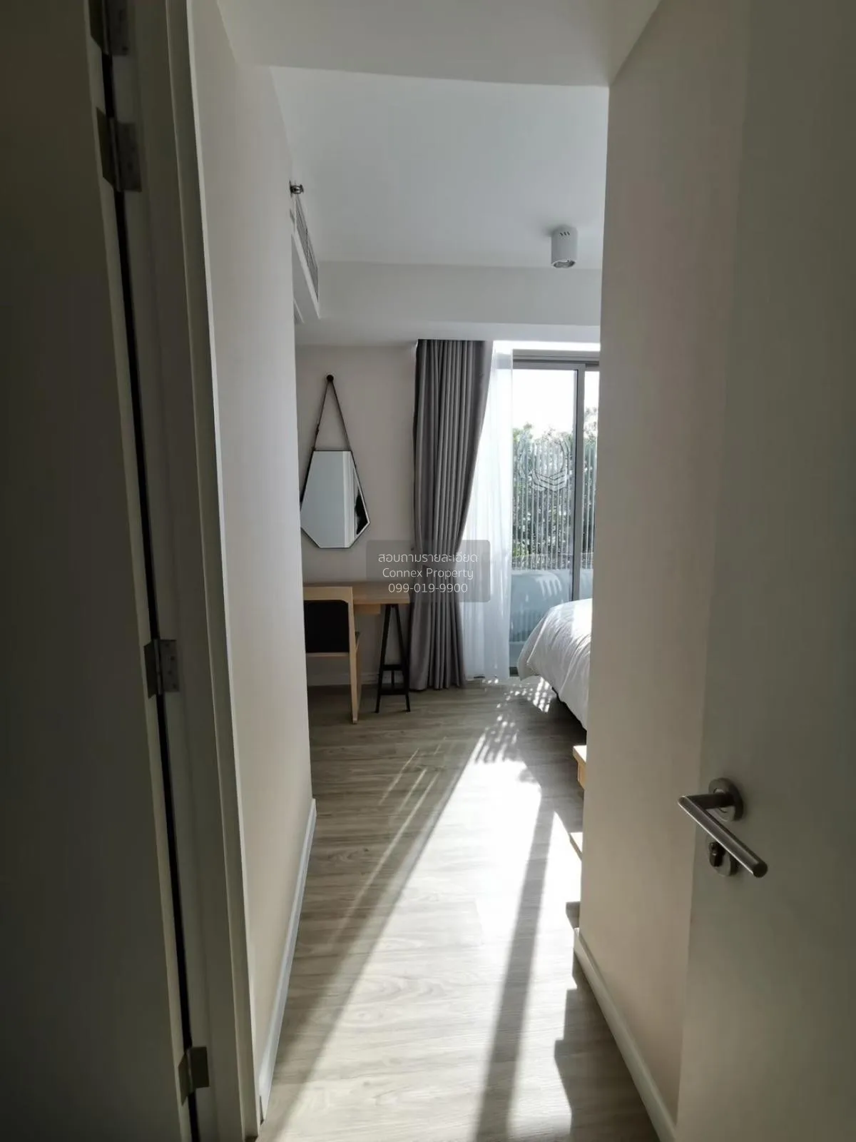 ขายคอนโด   ไซมิส สุรวงศ์ MRT-สามย่าน สี่พระยา เขต บางรัก กรุงเทพ 