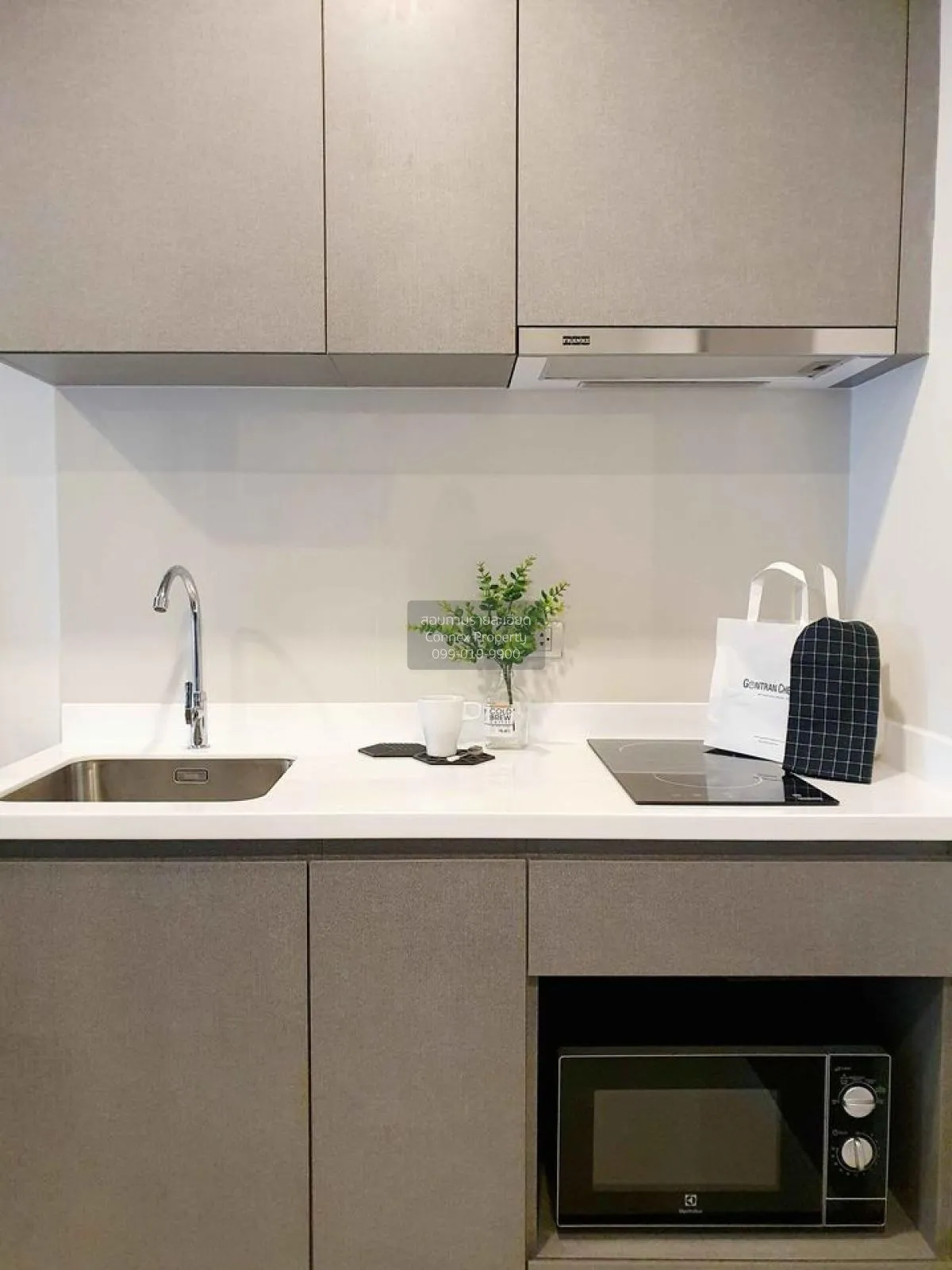 เช่าคอนโด  ไลฟ์ อโศก ไฮป์ พระราม 9 MRT-พระราม 9 มักกะสัน เขต ราชเ