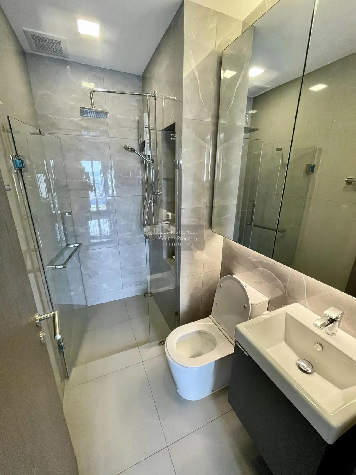 เช่าคอนโด  เดอะไพรเวซี่ จตุจักร ชั้นสูง BTS-ห้าแยกลาดพร้าว จอมพล 