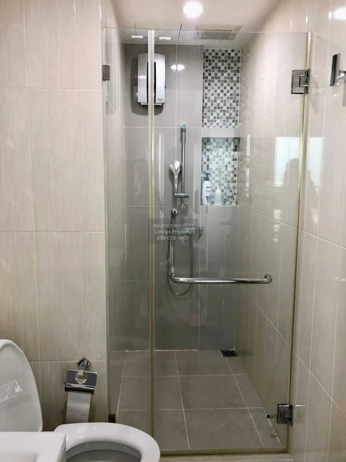 For Rent Condo , Life Ratchadapisek , high floor , MRT-Huai Khwan