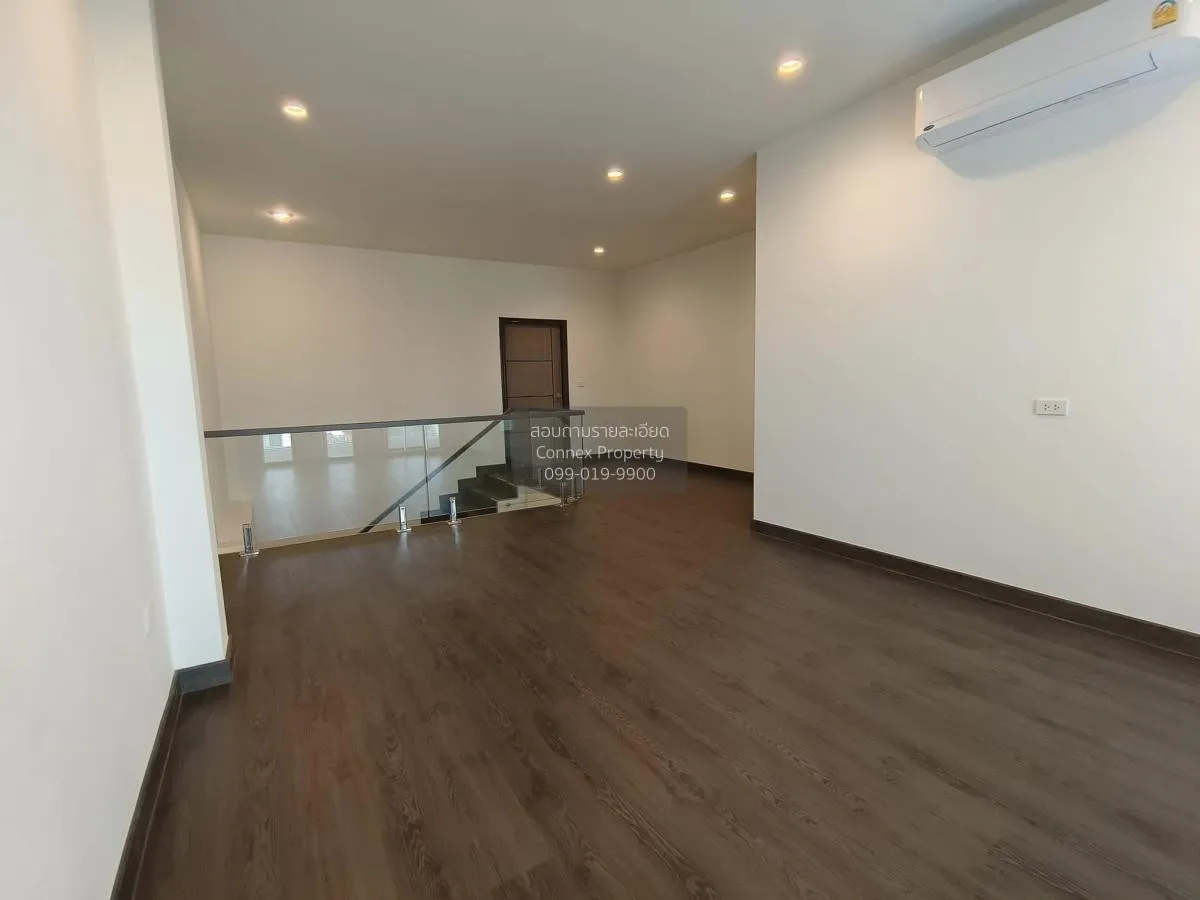 For Sale 3-storey single house, Sukhumvit 65 , Phra Khanong Nuea 