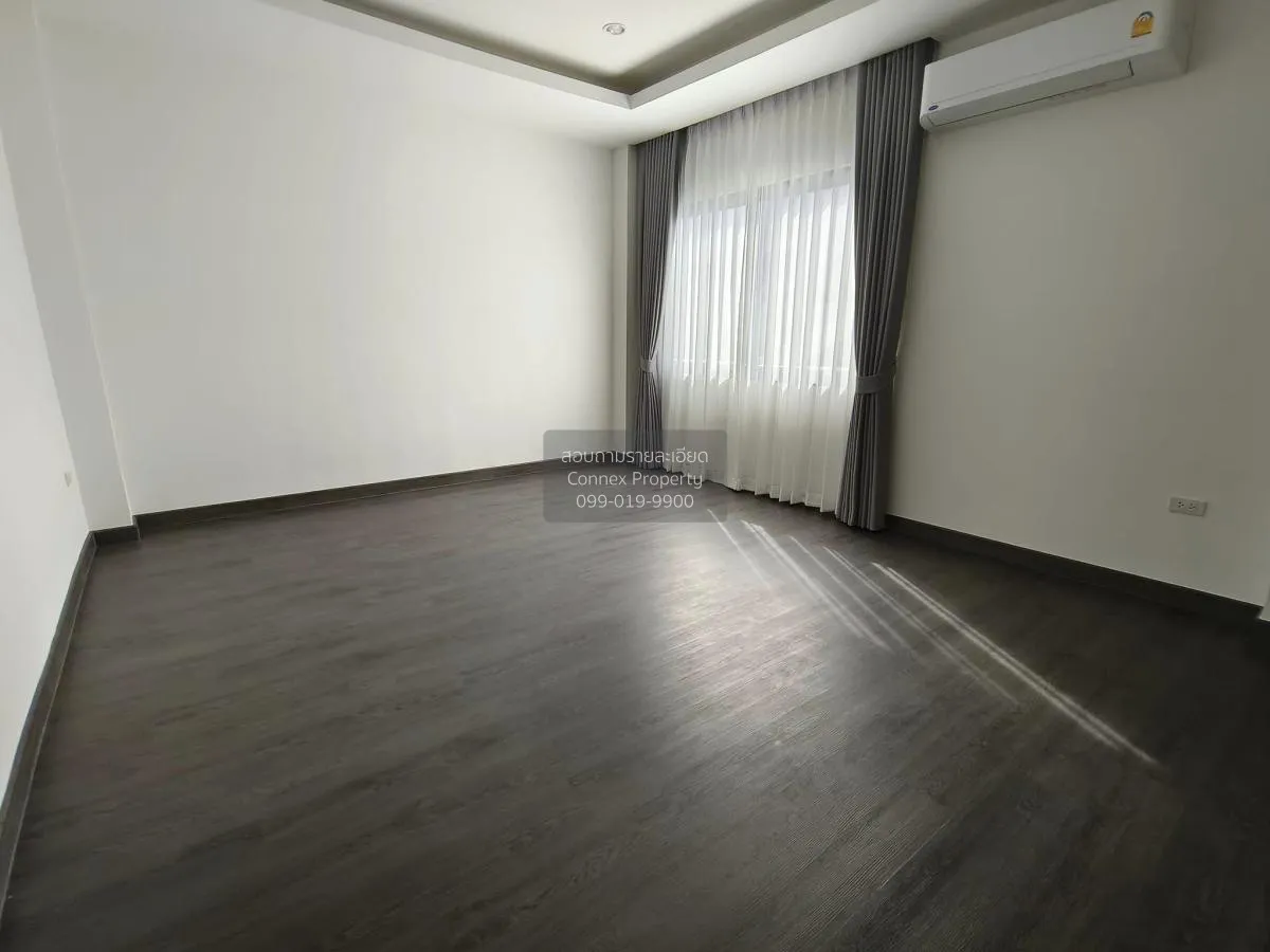 For Sale 3-storey single house, Sukhumvit 65 , Phra Khanong Nuea 