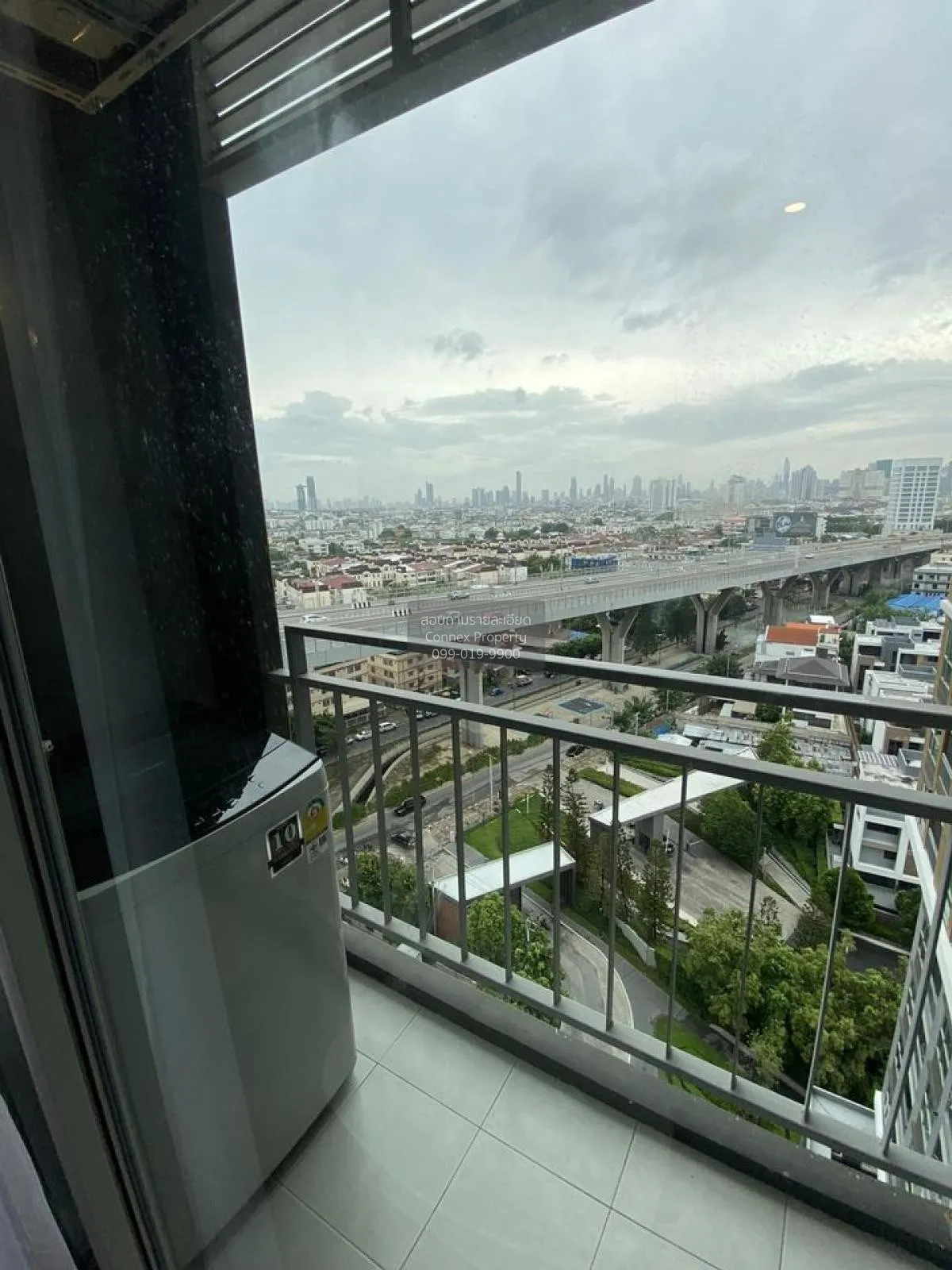 เช่าคอนโด  ลุมพินี เพลส พระราม 3 - ริเวอร์ไรน์ บางโพงพาง เขต ยานน