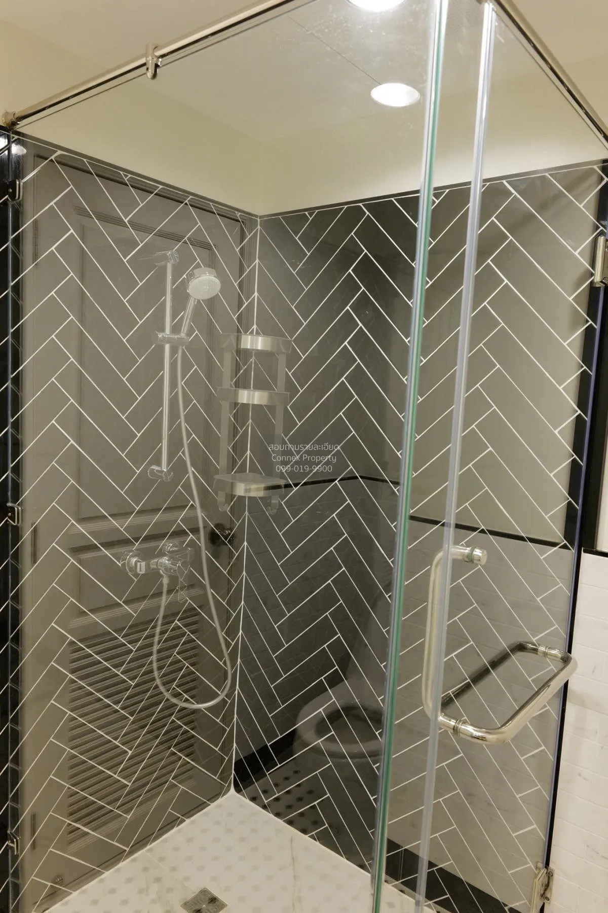 เช่าคอนโด  ไอคอน 3 BTS-ทองหล่อ คลองเตยเหนือ เขต วัฒนา กรุงเทพ CX-