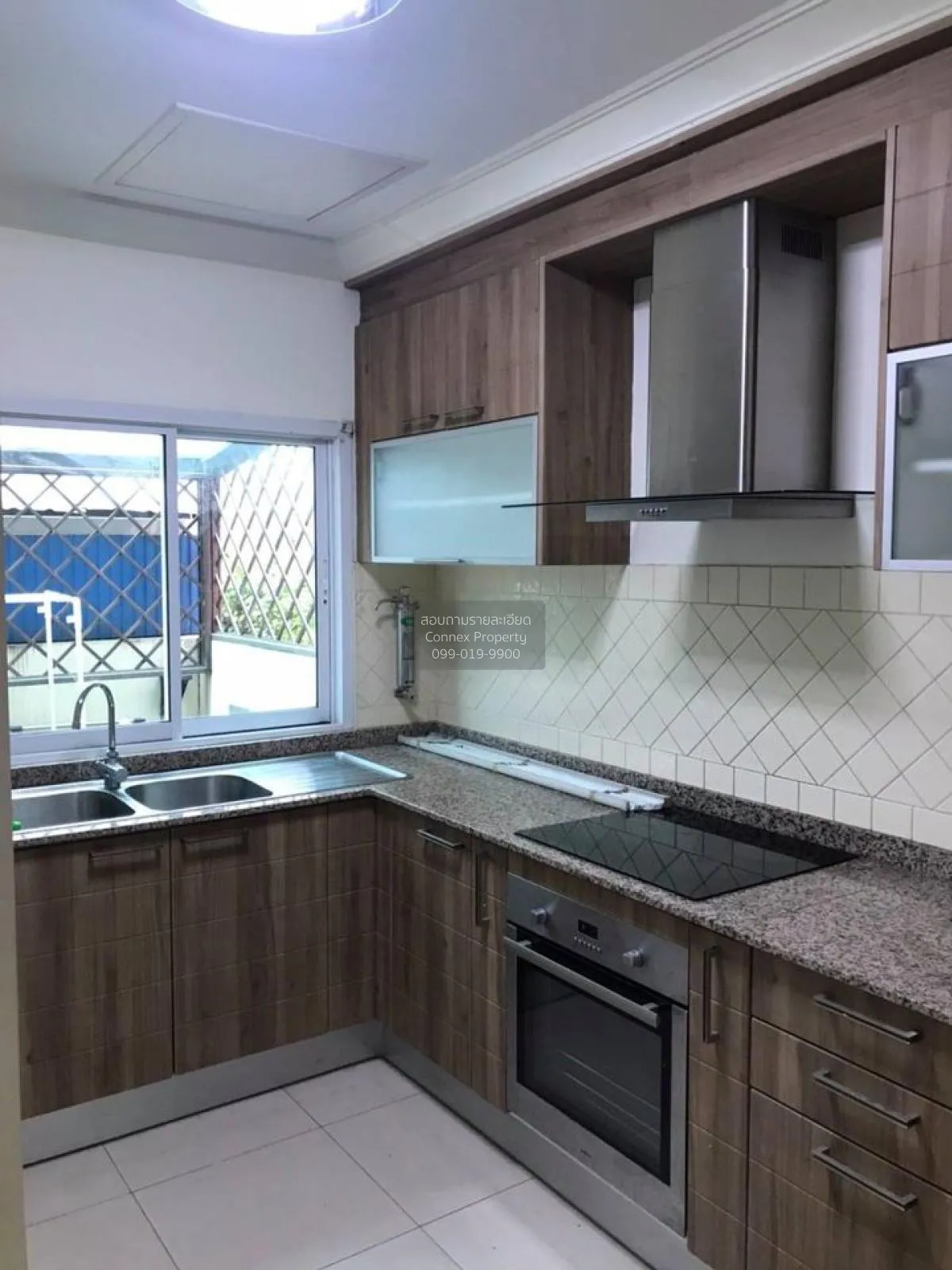 For Rent Townhouse/Townhome  , Baan Klang Krung Thonglor , BTS-Th