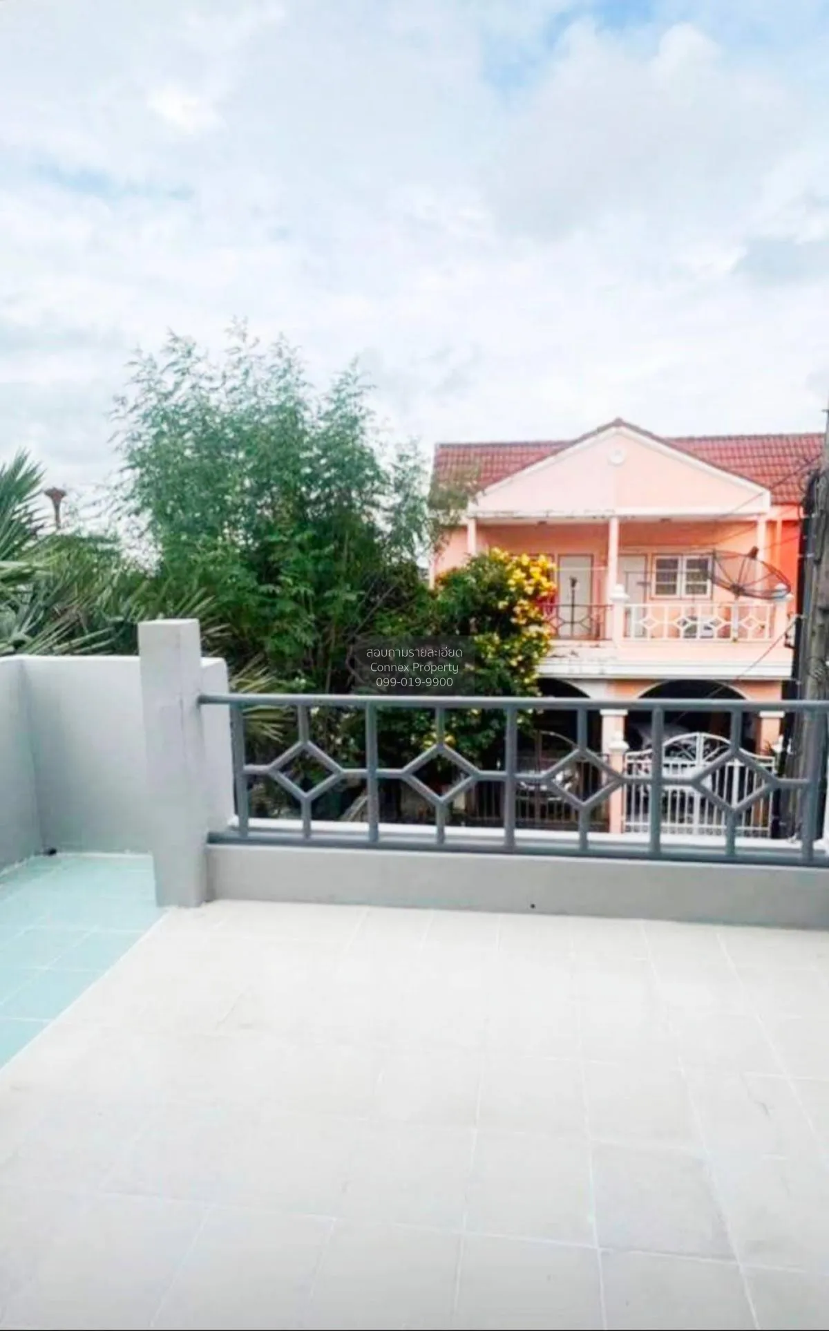 ขายทาวน์เฮ้าส์/ทาวน์โฮม  บ้านรุ่งกิจวิลล่า 7 คลองสามประเวศ เขต ลา