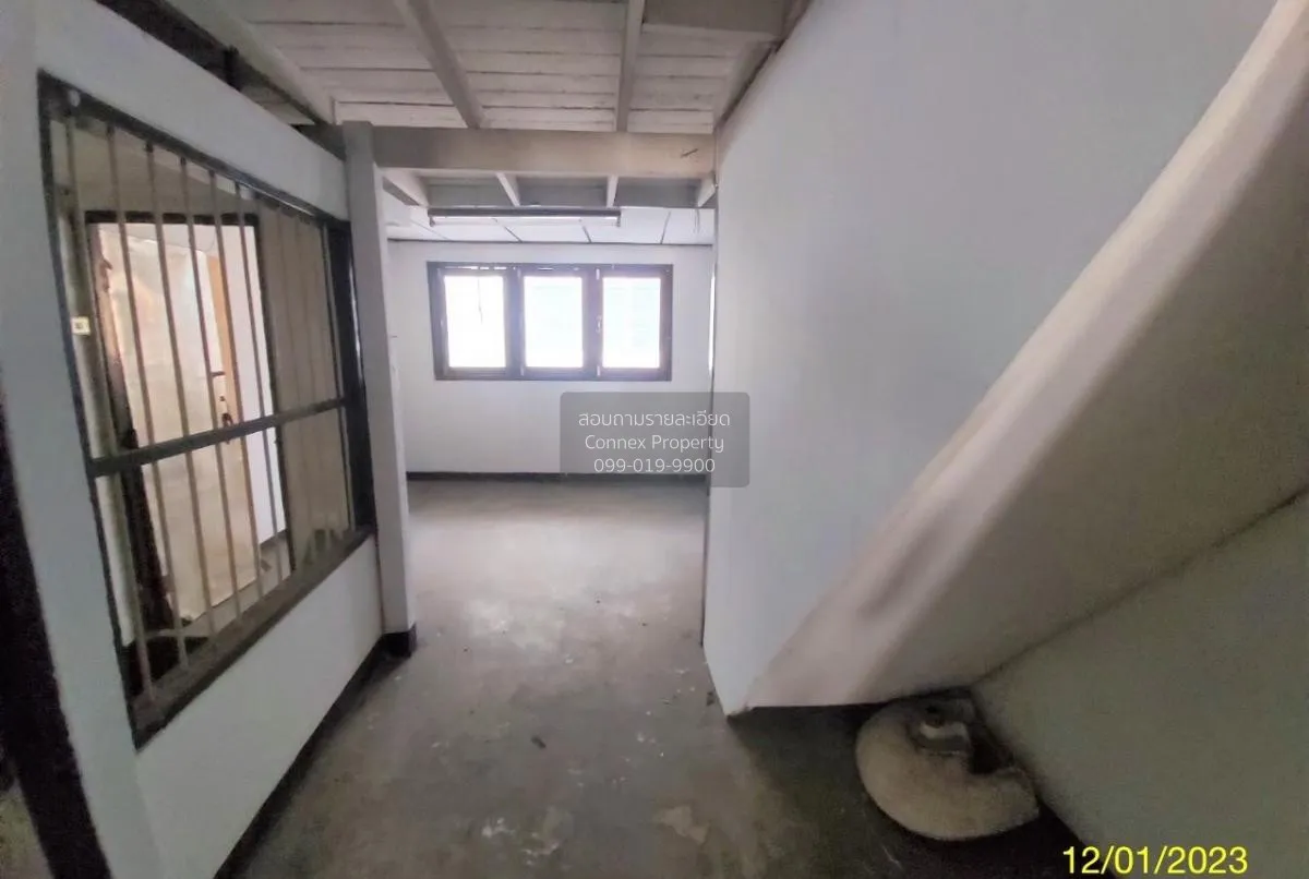 ขายอาคารพาณิชย์ 3 ชั้น ซอย อาภรณ์โบ๊เบ๊ 2 รองเมือง เขต ปทุมวัน กร 4