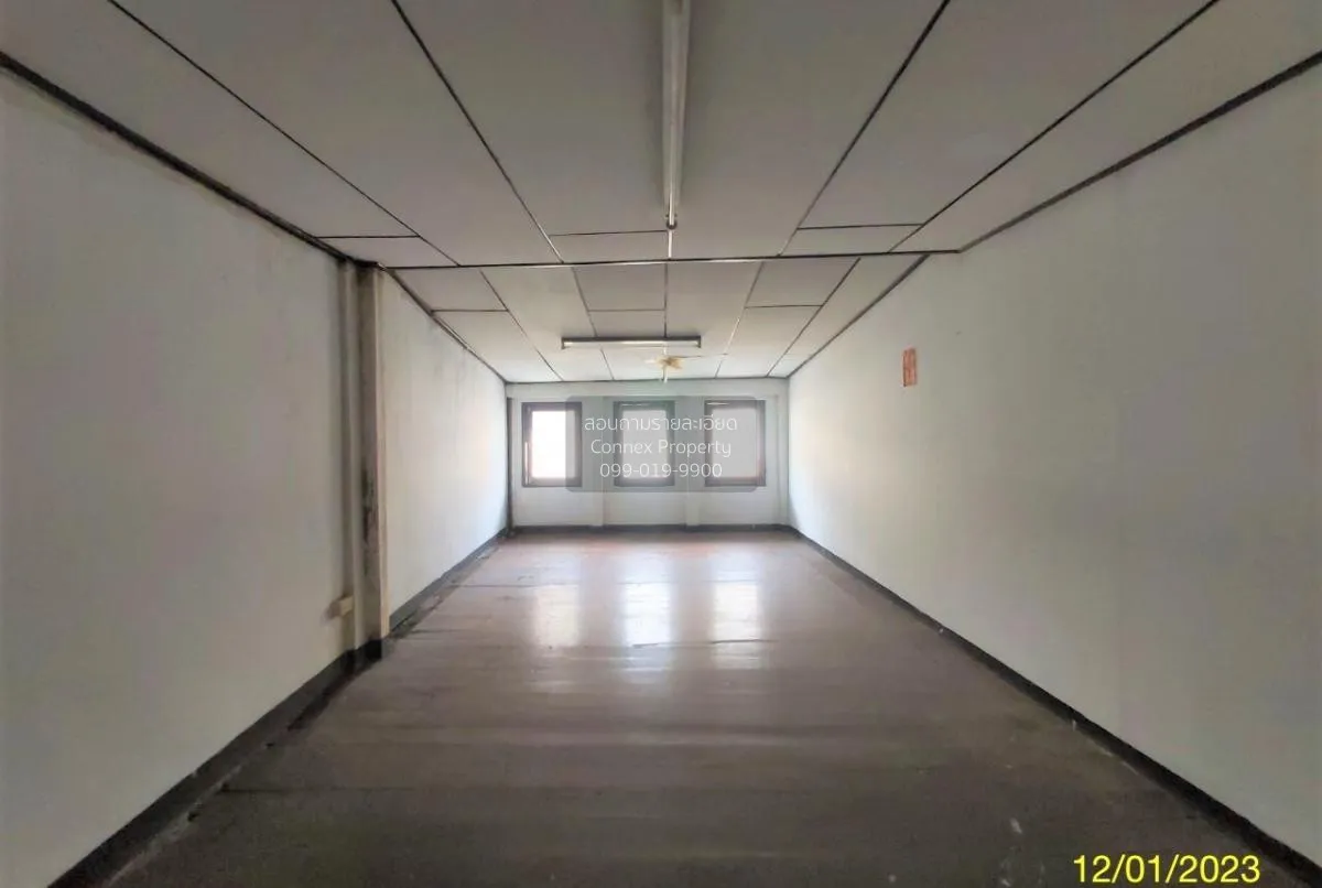 ขายอาคารพาณิชย์ 3 ชั้น ซอย อาภรณ์โบ๊เบ๊ 2 รองเมือง เขต ปทุมวัน กร