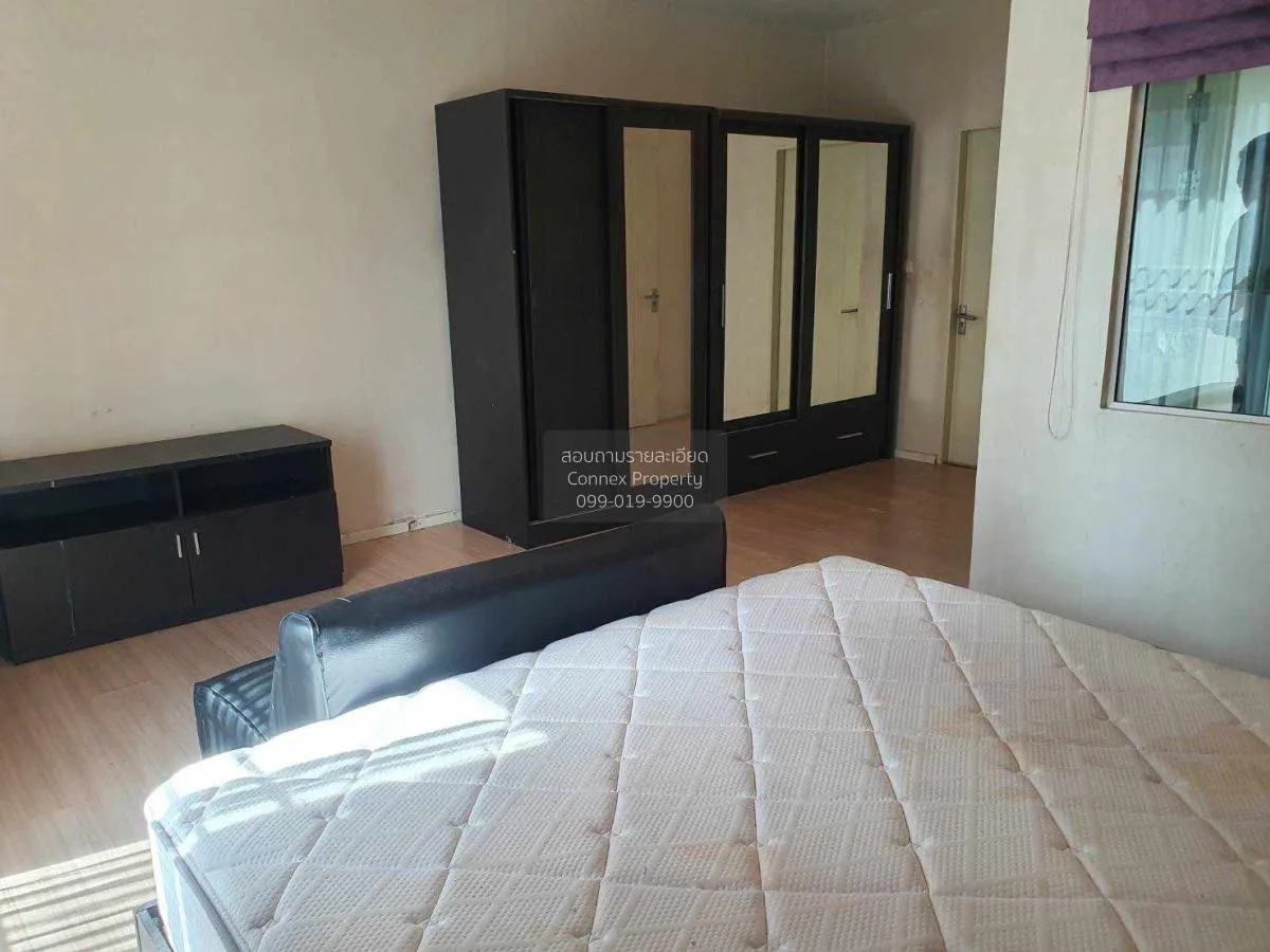 For Sale Townhouse/Townhome  , BAAN KLANG MUANG CHOKCHAI 4 , Lat 