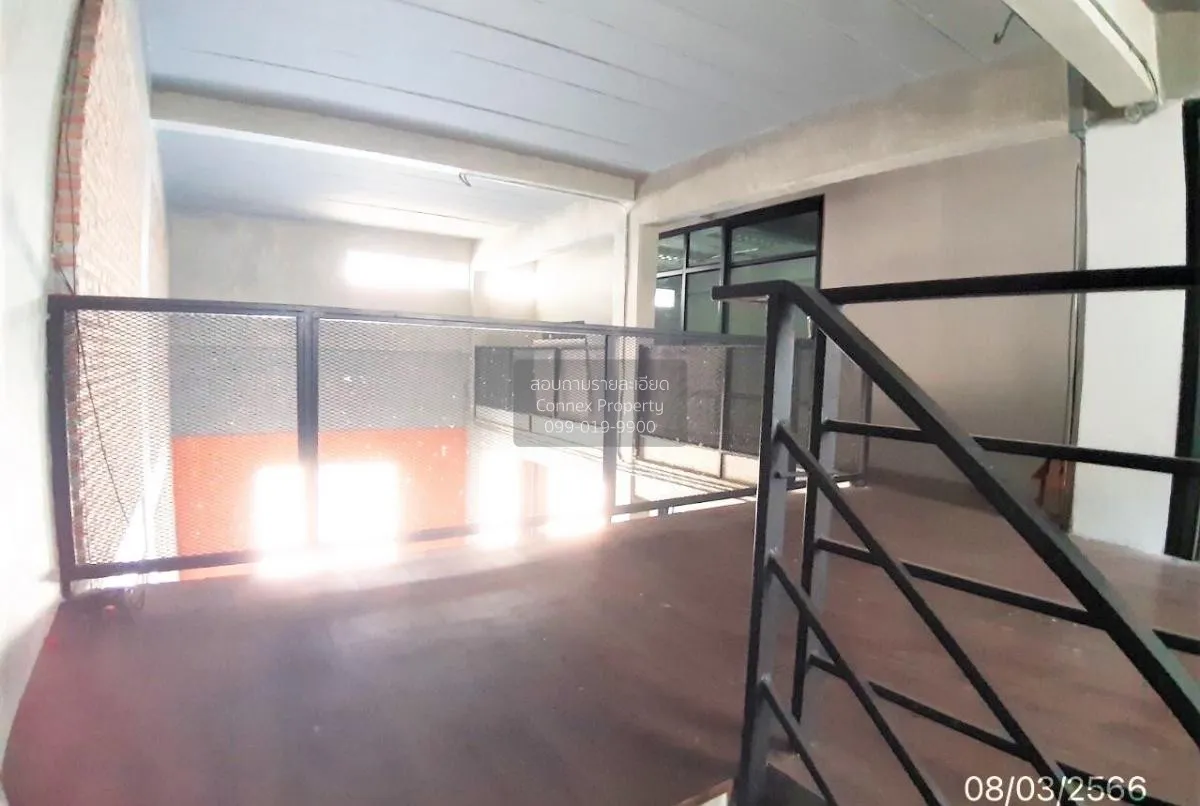 ขายอาคารพาณิชย์ 3 ชั้น 3 คูหา ซอย ในหมู่บ้าน บางใหญ่ บางใหญ่ นนทบ