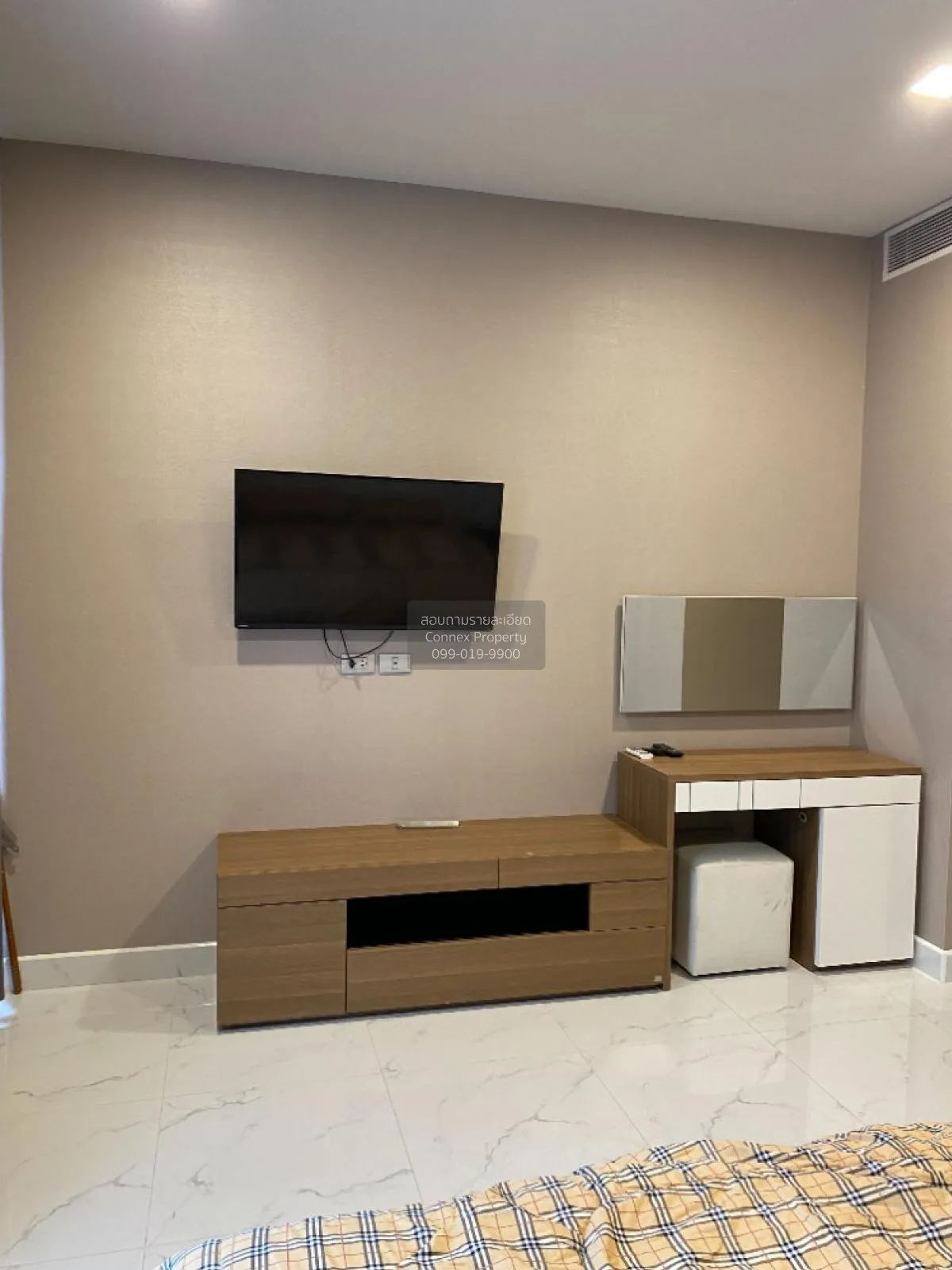 For Rent Condo , Hyde Sukhumvit 13 , BTS-Nana , Khlong Toei Nuea  1