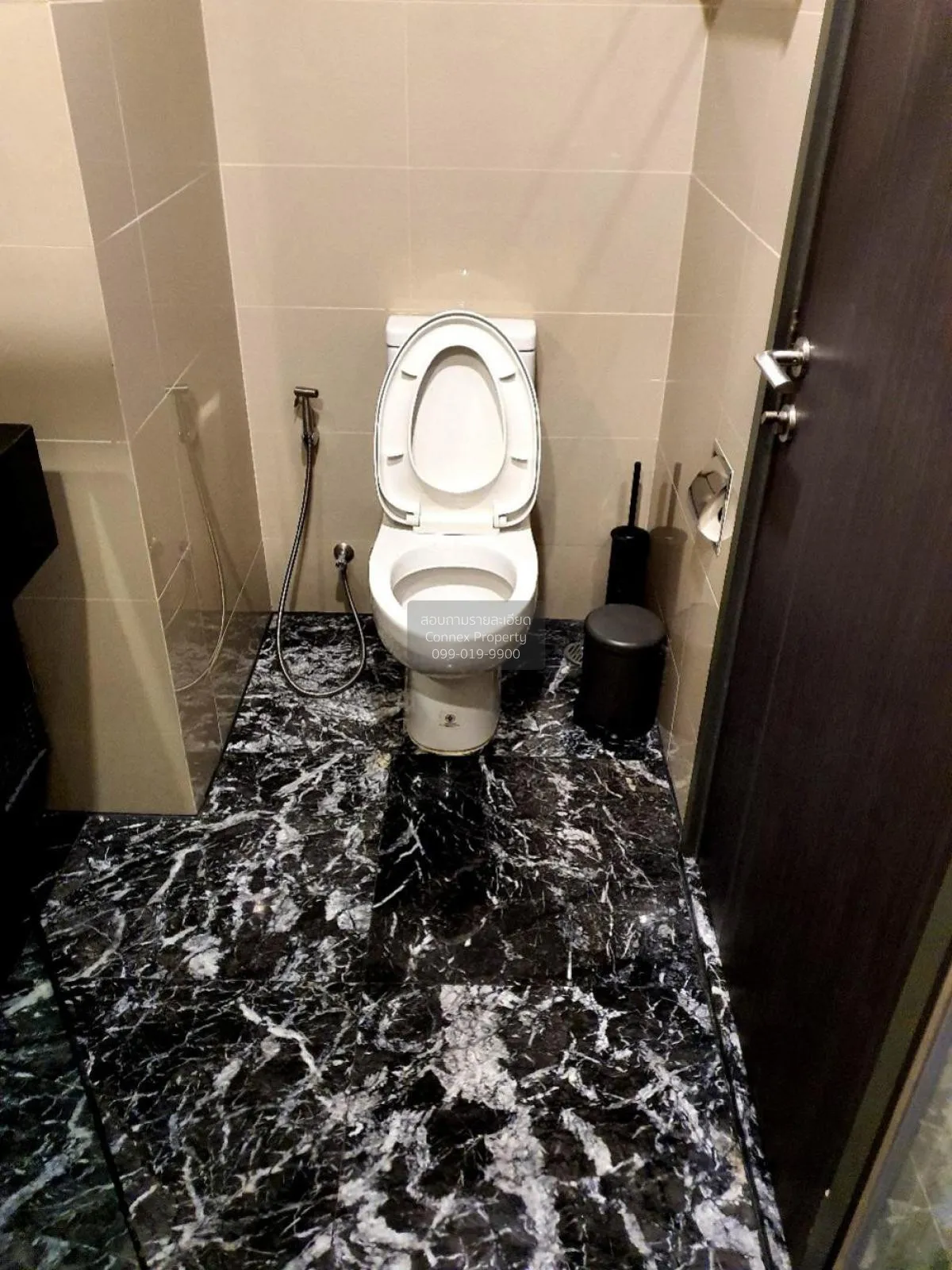 ขายคอนโด  เอดจ์ สุขุมวิท 23 ชั้นสูง BTS-อโศก คลองเตยเหนือ เขต วัฒ