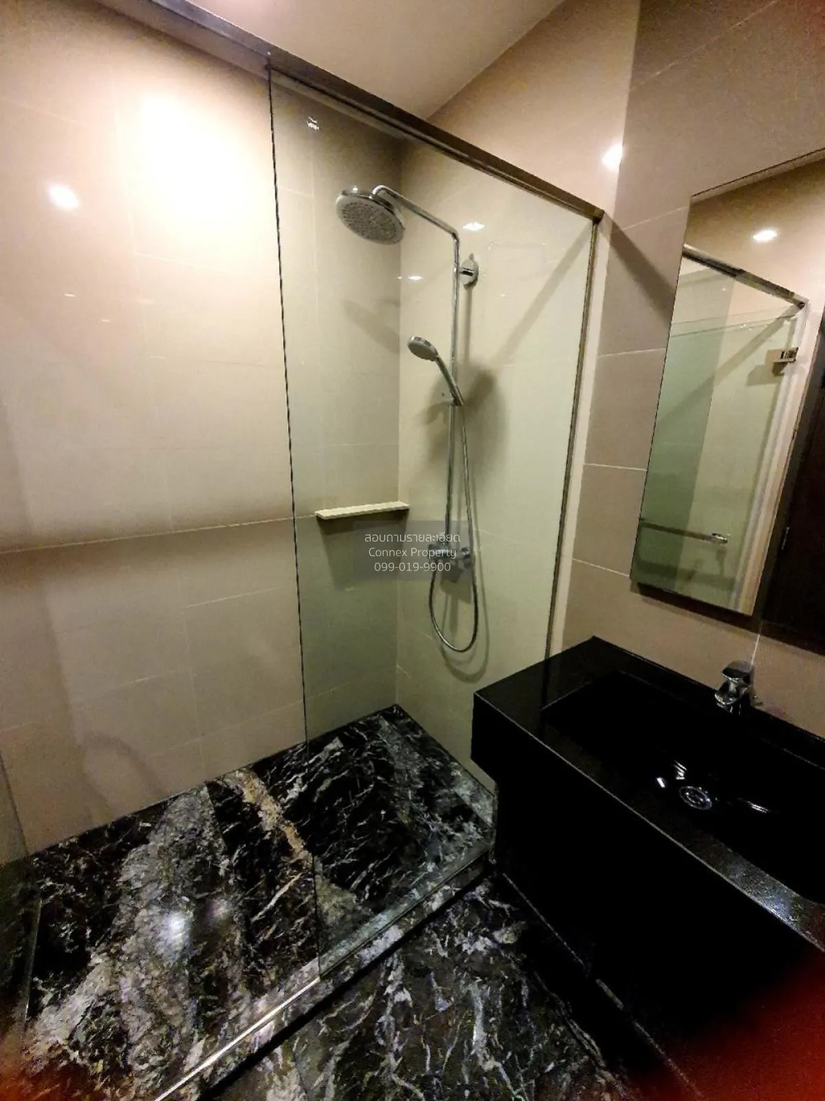 ขายคอนโด  เอดจ์ สุขุมวิท 23 ชั้นสูง BTS-อโศก คลองเตยเหนือ เขต วัฒ