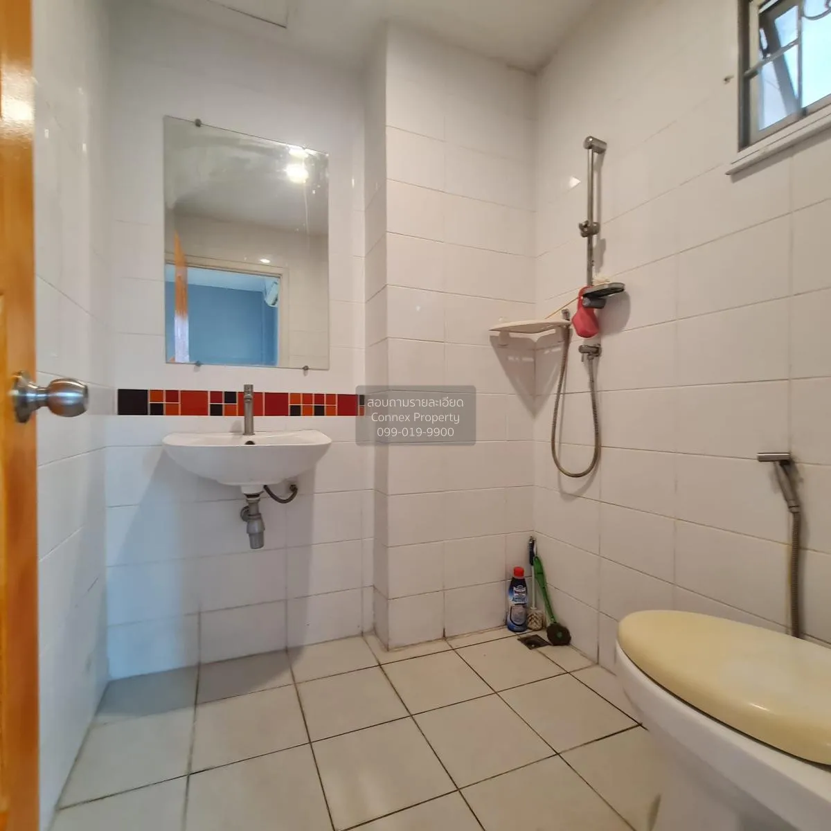 ขายทาวน์เฮ้าส์/ทาวน์โฮม  ประชาสุขเลคแอนด์มอลล์ ห้องมุม แสมดำ เขต 