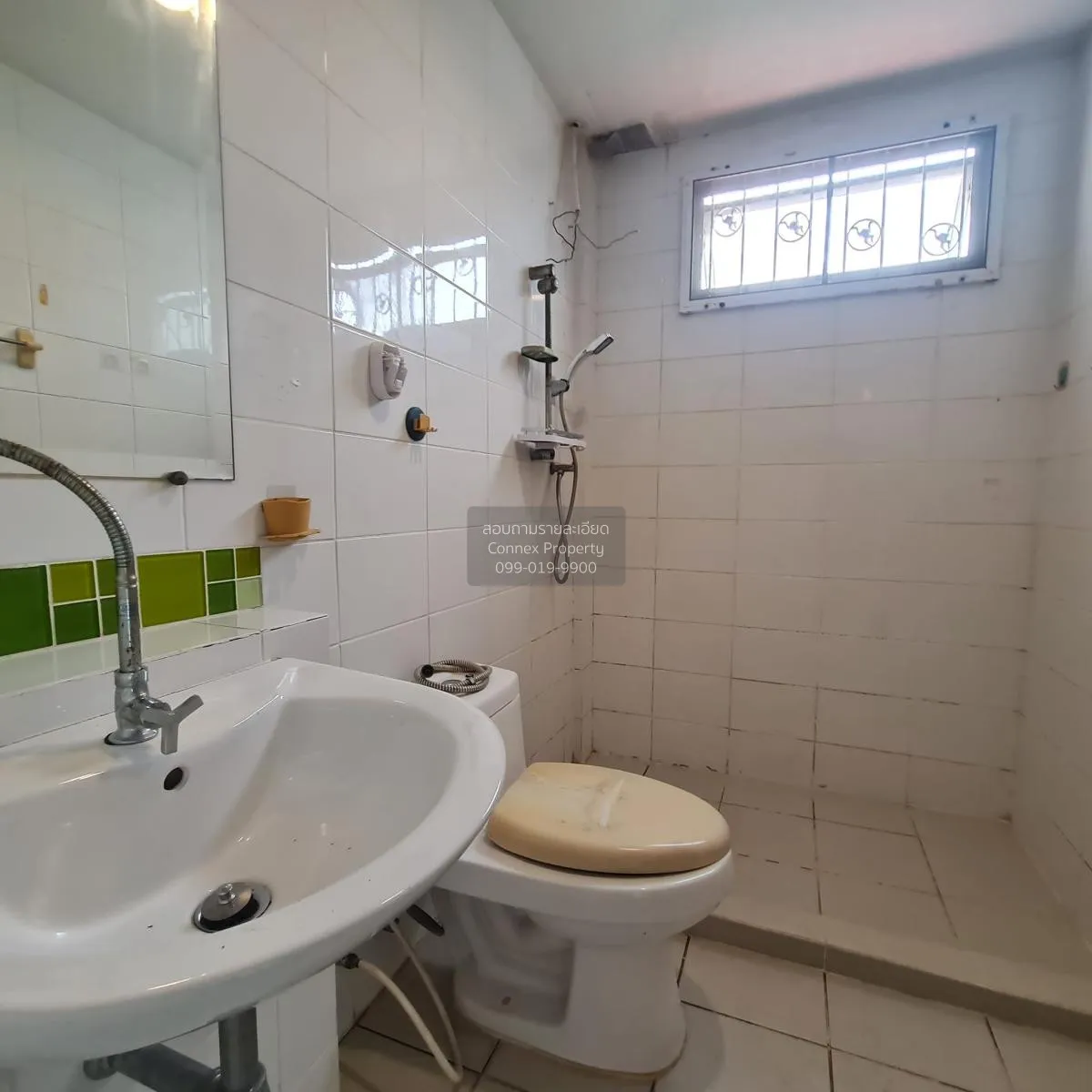 ขายทาวน์เฮ้าส์/ทาวน์โฮม  ประชาสุขเลคแอนด์มอลล์ ห้องมุม แสมดำ เขต 