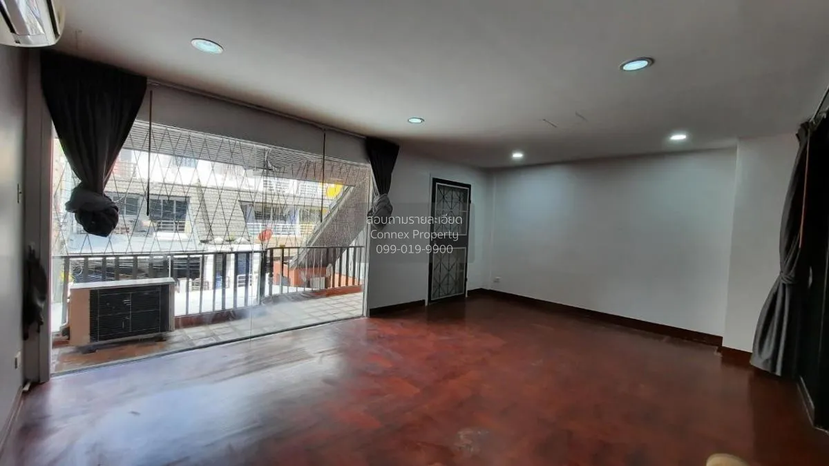 ขายทาวน์เฮ้าส์/ทาวน์โฮม  วราธรวิลล์ พัฒนาการ 44 สวนหลวง เขต สวนหล