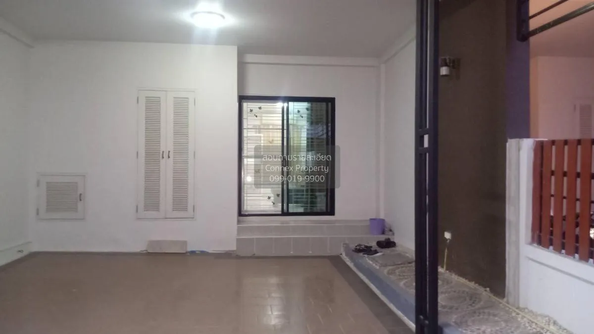 For Sale Townhouse/Townhome  ,  The Best Townhome Petchkasem 110  2