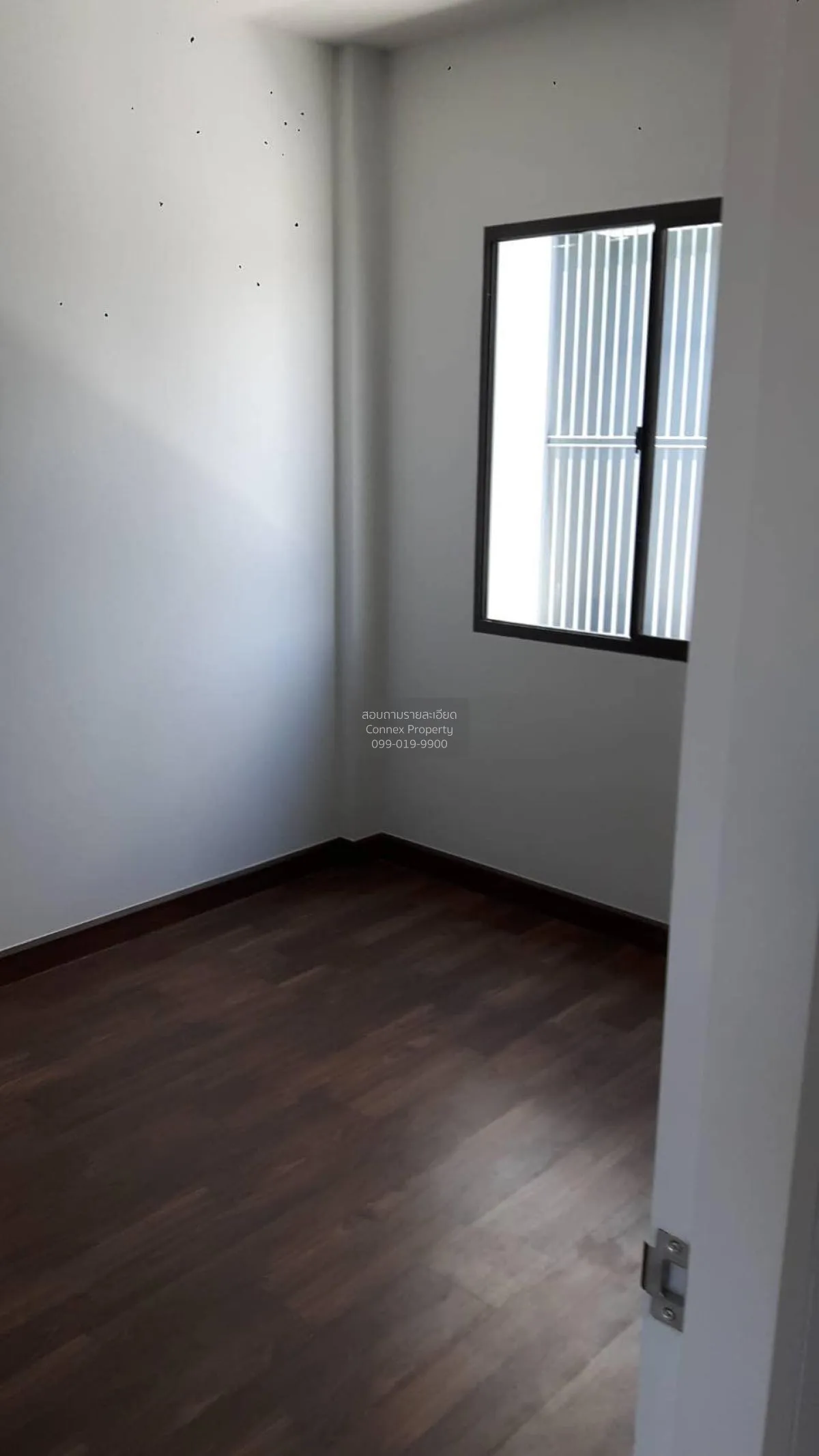 For Sale Townhouse/Townhome  , The O Zone Petchkasem 53 , corner 