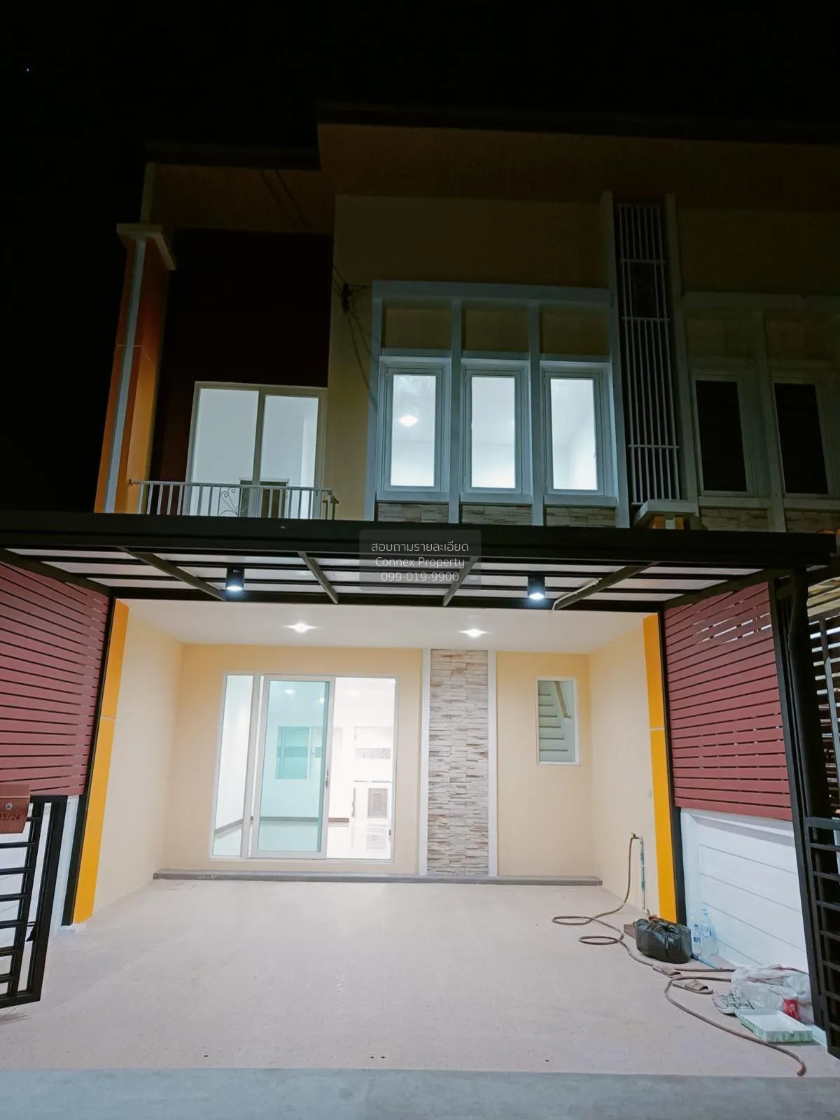 ขายทาวน์เฮ้าส์/ทาวน์โฮม  โกลเด้น ทาวน์ พระราม 2 ห้องมุม พันท้ายนร 2