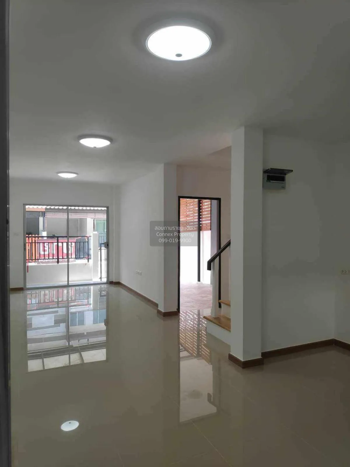 ขายทาวน์เฮ้าส์/ทาวน์โฮม  บ้าน ดี เศรษฐกิจ รีโนเวทใหม่ ท่าทราย เมื