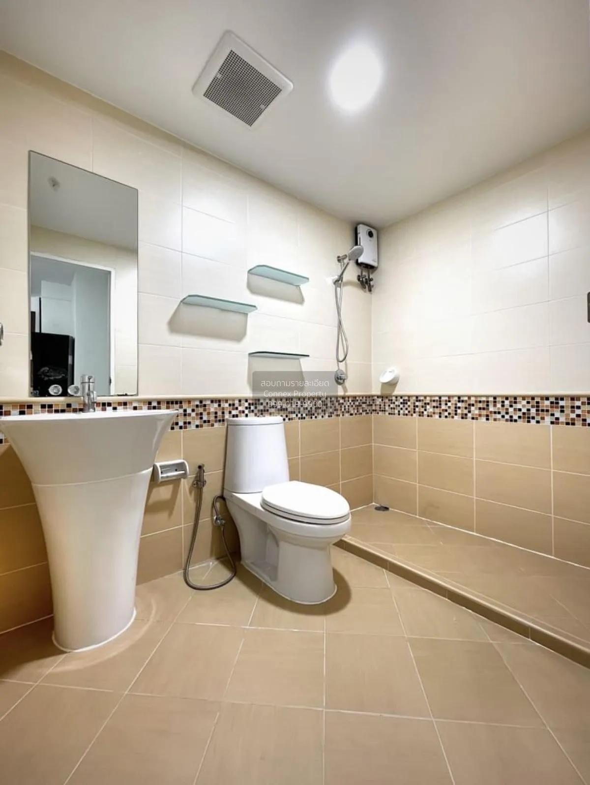 เช่าคอนโด  เดอะ วอเตอร์ฟอร์ด สุขุมวิท 50 BTS-พระโขนง พระโขนง เขต 