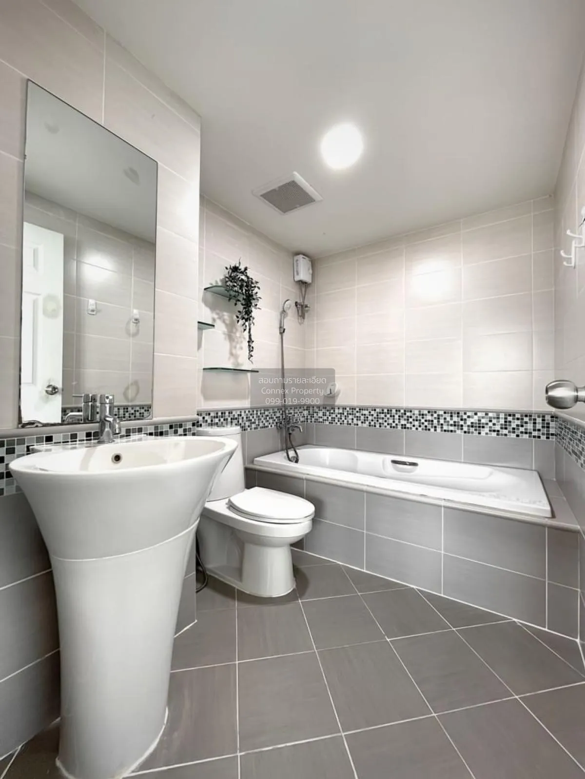 เช่าคอนโด  เดอะ วอเตอร์ฟอร์ด สุขุมวิท 50 BTS-พระโขนง พระโขนง เขต 