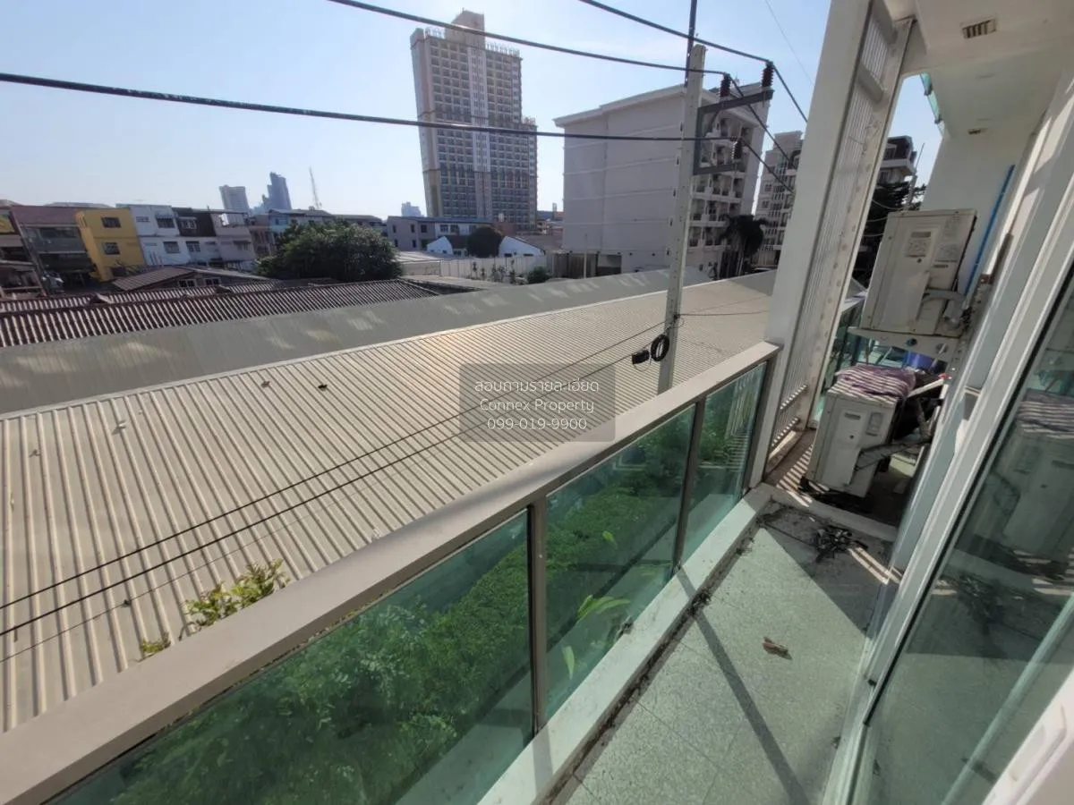 ขายคอนโด  ซิตี้ เซ็นเตอร์ เรสซิเดนซ์ หนองปรือ บางละมุง ชลบุรี CX-