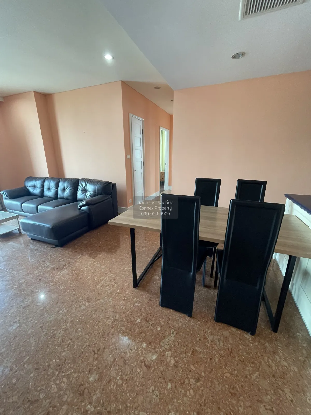 ขายคอนโด  ออกัสตัน สุขุมวิท 22 BTS-พร้อมพงษ์ คลองตัน เขต คลองเตย  2