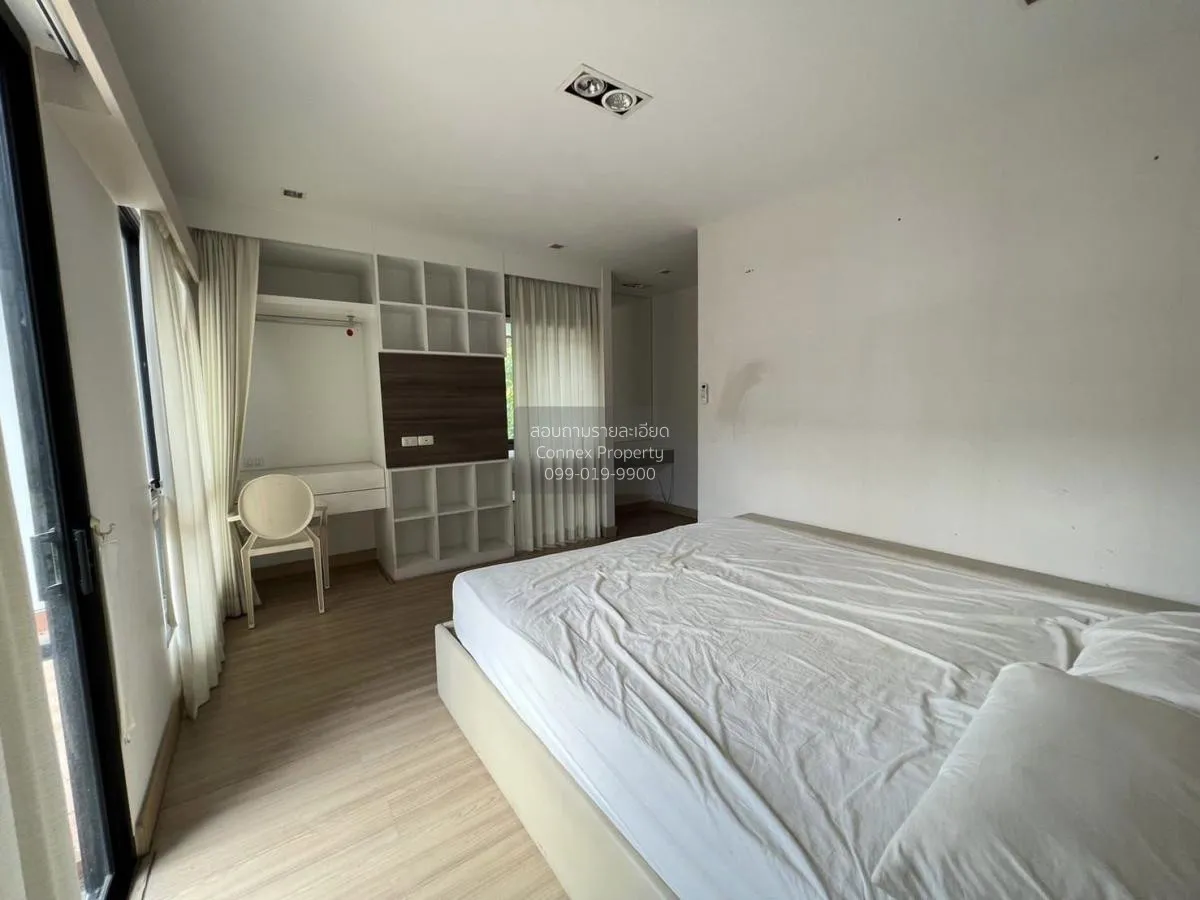 For Sale Townhouse/Townhome  , THE INSPIRE TEPARAK , corner unit 