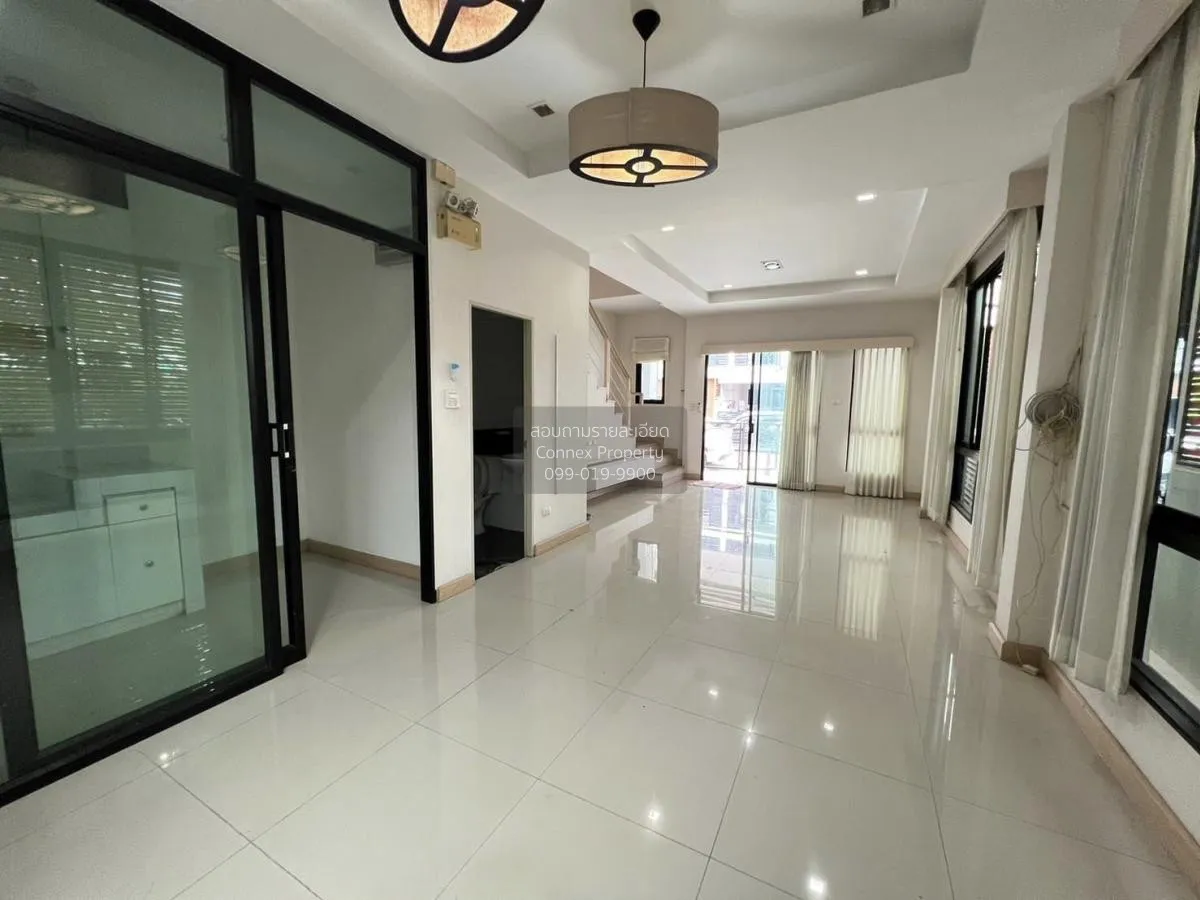 For Sale Townhouse/Townhome  , THE INSPIRE TEPARAK , corner unit 