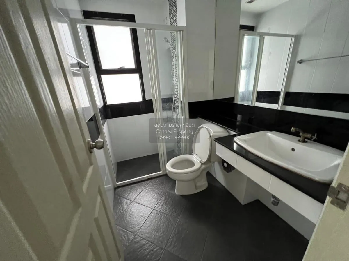 For Sale Townhouse/Townhome  , THE INSPIRE TEPARAK , corner unit 