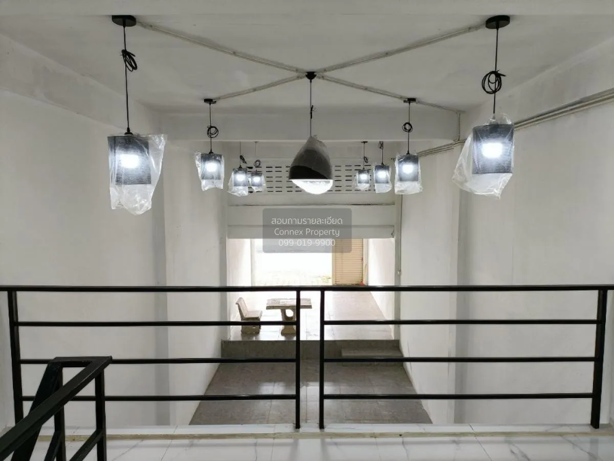 For Sale Commercial building , 4 storey, Bangkok - Pathum Thani ,