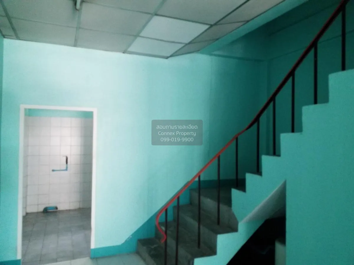 For Sale Commercial building, 3 storey, Soi Ban Suan - Phraya Saj