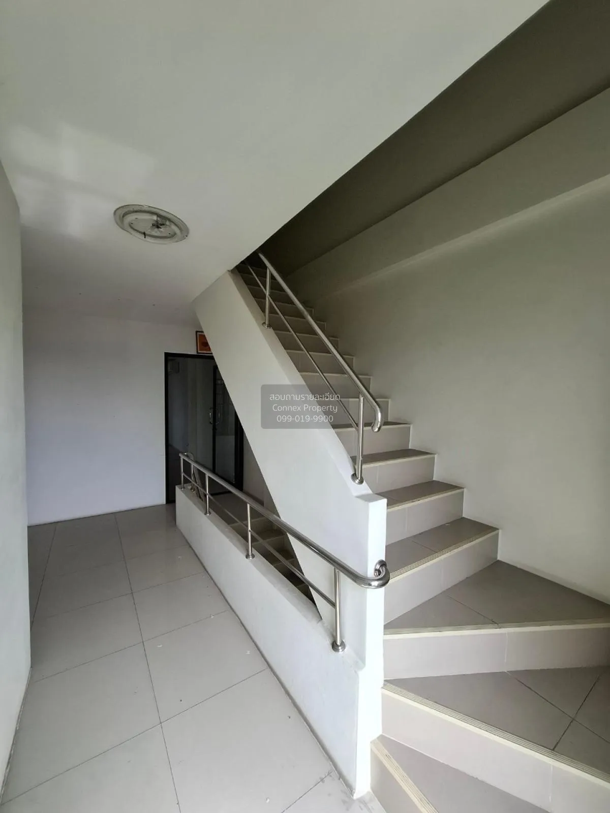 ขายอาคารพาณิชย์ 5ชั้น บาย เซ็นเตอร์ บางพระ ศรีราชา ชลบุรี CX-8523