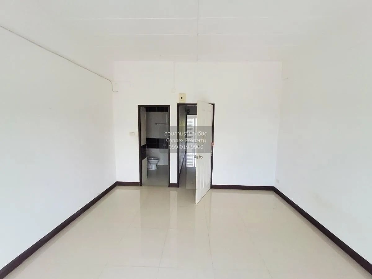 For Sale Commercial building, 4 storey, Pornthep Garden Ville Ban