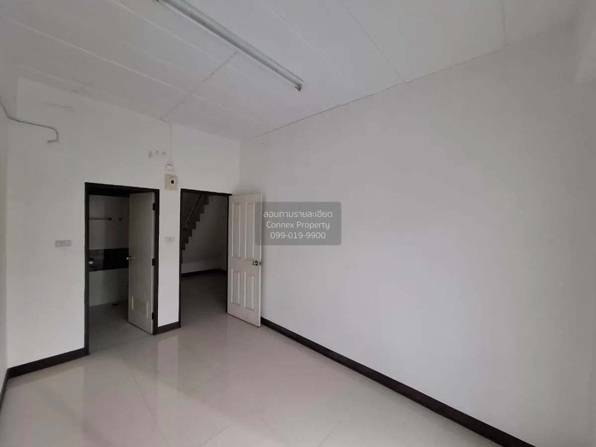 For Sale Commercial building, 4 storey, Pornthep Garden Ville Ban