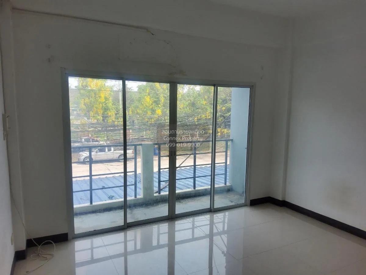 For Sale Commercial building, 4 storey, Pornthep Garden Ville Ban