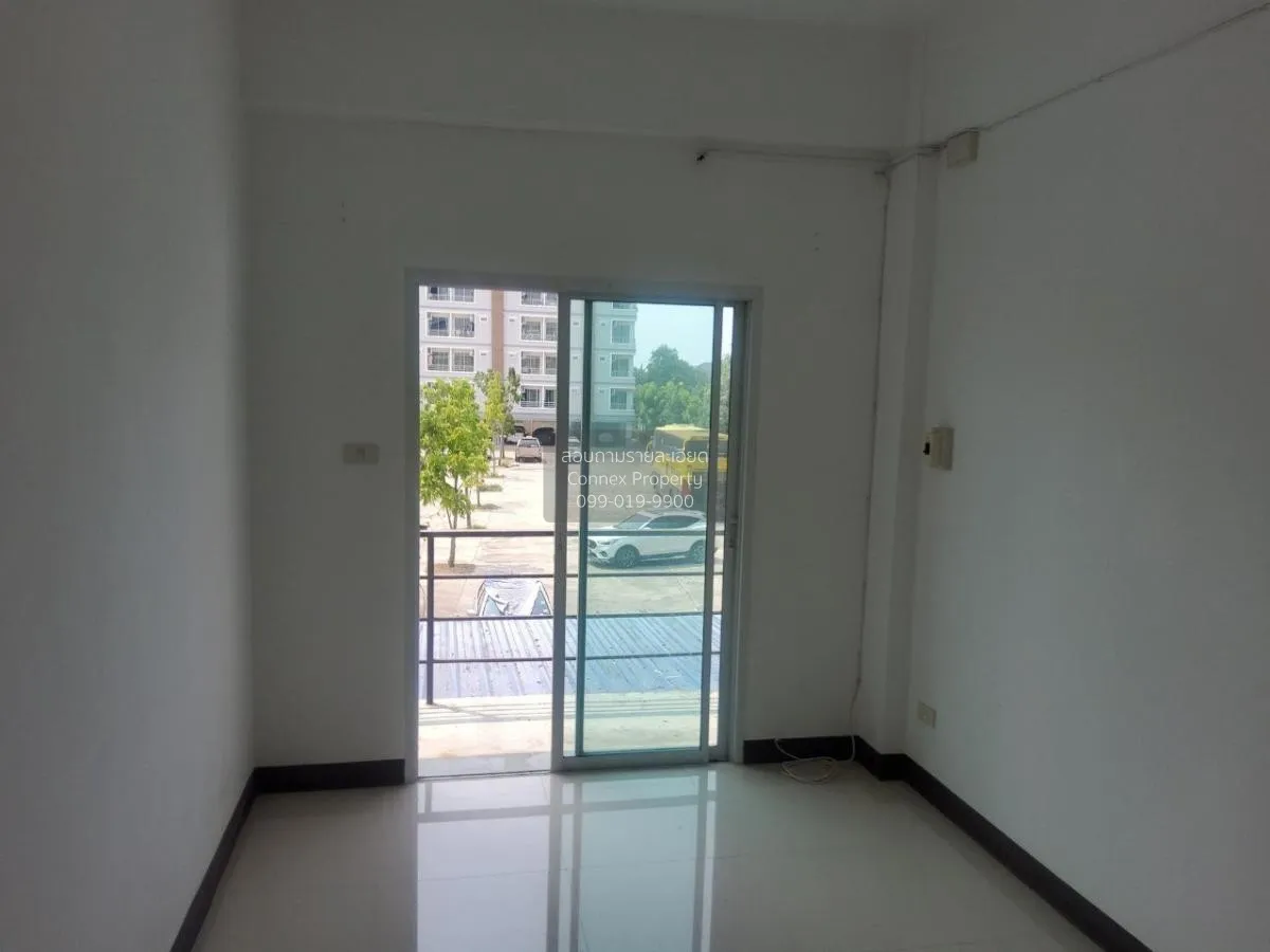 For Sale Commercial building, 4 storey, Pornthep Garden Ville Ban