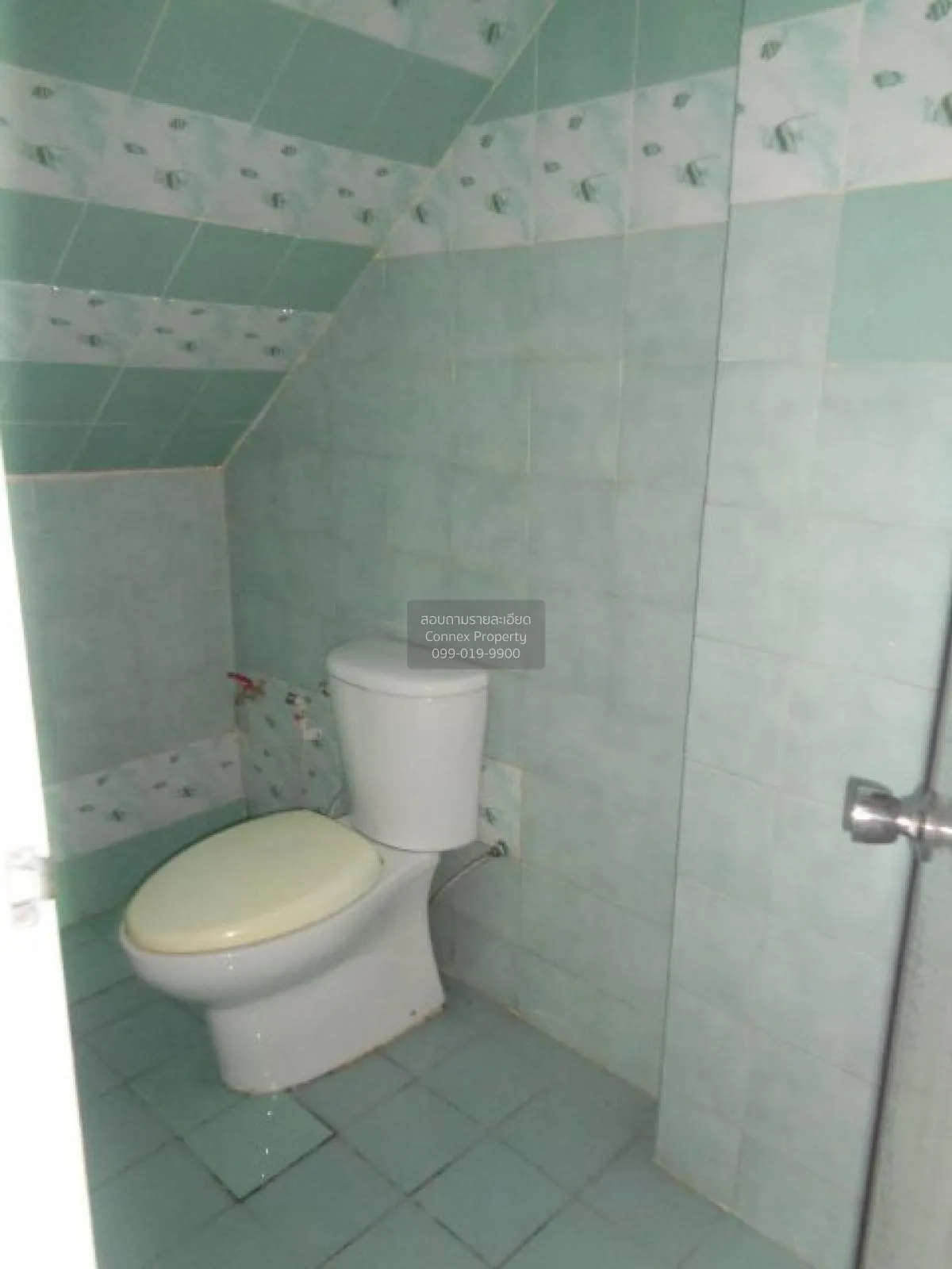 For Sale Commercial building, 3 storey, Samet-Ang Sila , Huai Kap