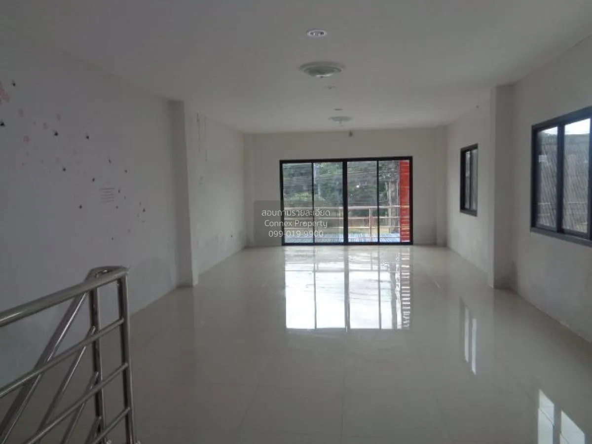 For Sale Commercial building, 3 storey, Na Jomtien Sattahip , Na  4