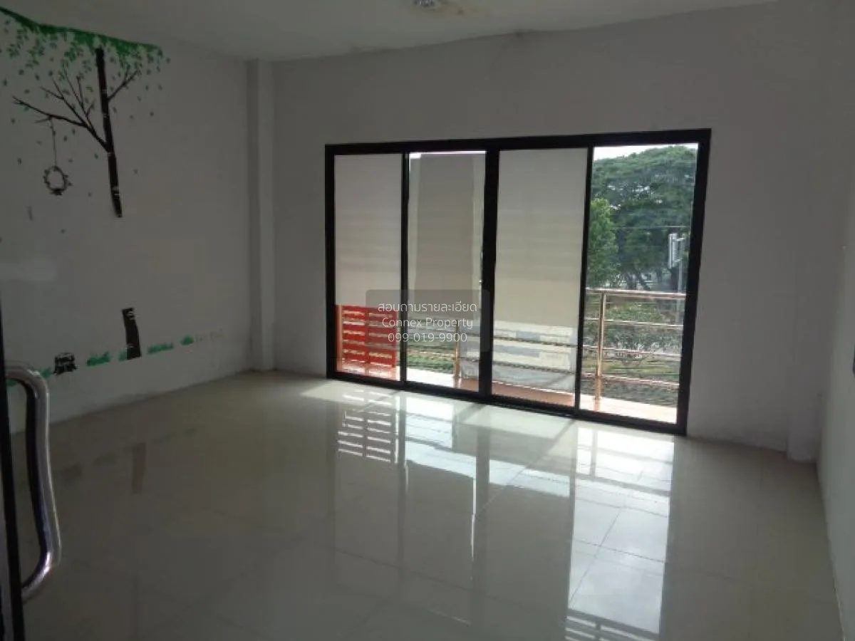 For Sale Commercial building, 3 storey, Na Jomtien Sattahip , Na 