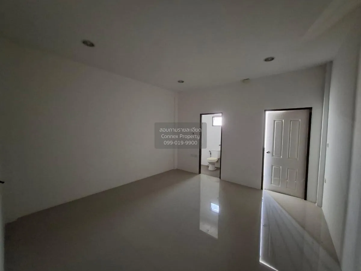 For Sale Commercial building, 3 storey, Na Kluea - Khao Mai Kaew 