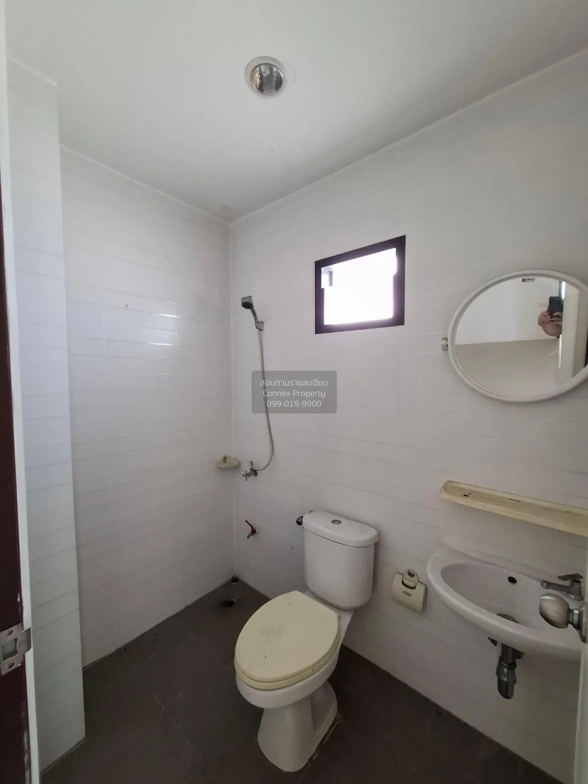 For Sale Commercial building, 3 storey, Na Kluea - Khao Mai Kaew 